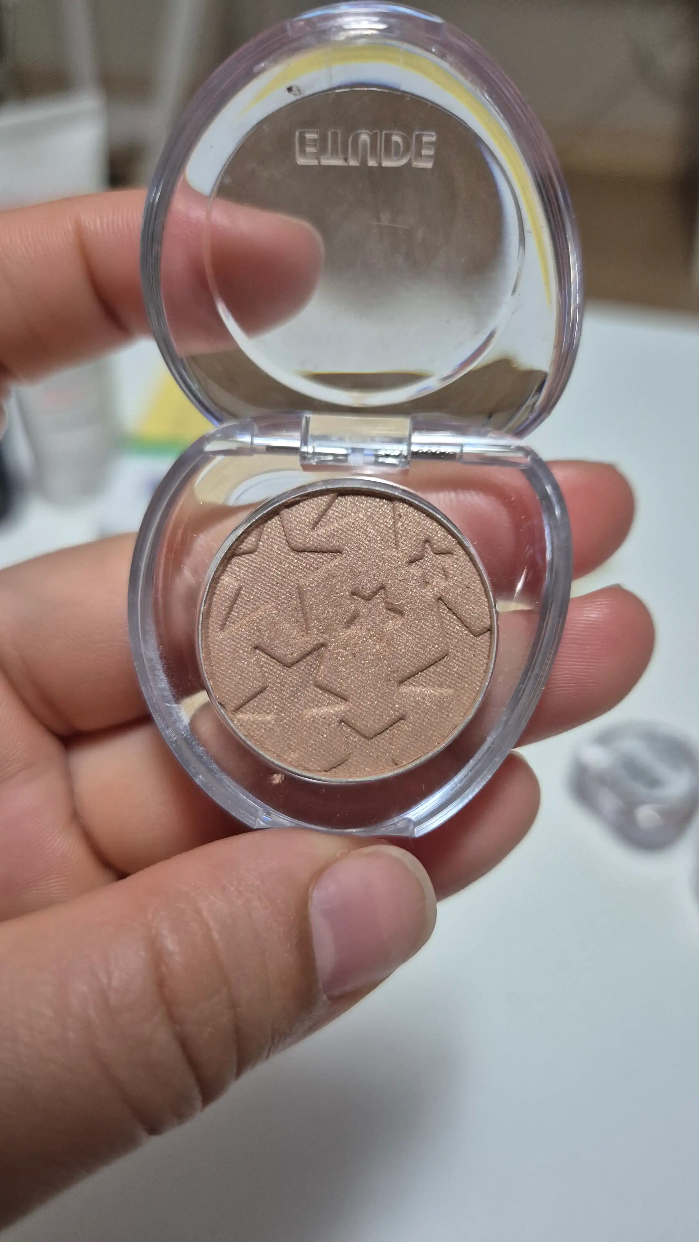 언니의파우치 리뷰 이미지 3 - [왓츠 인 마이 아이즈]