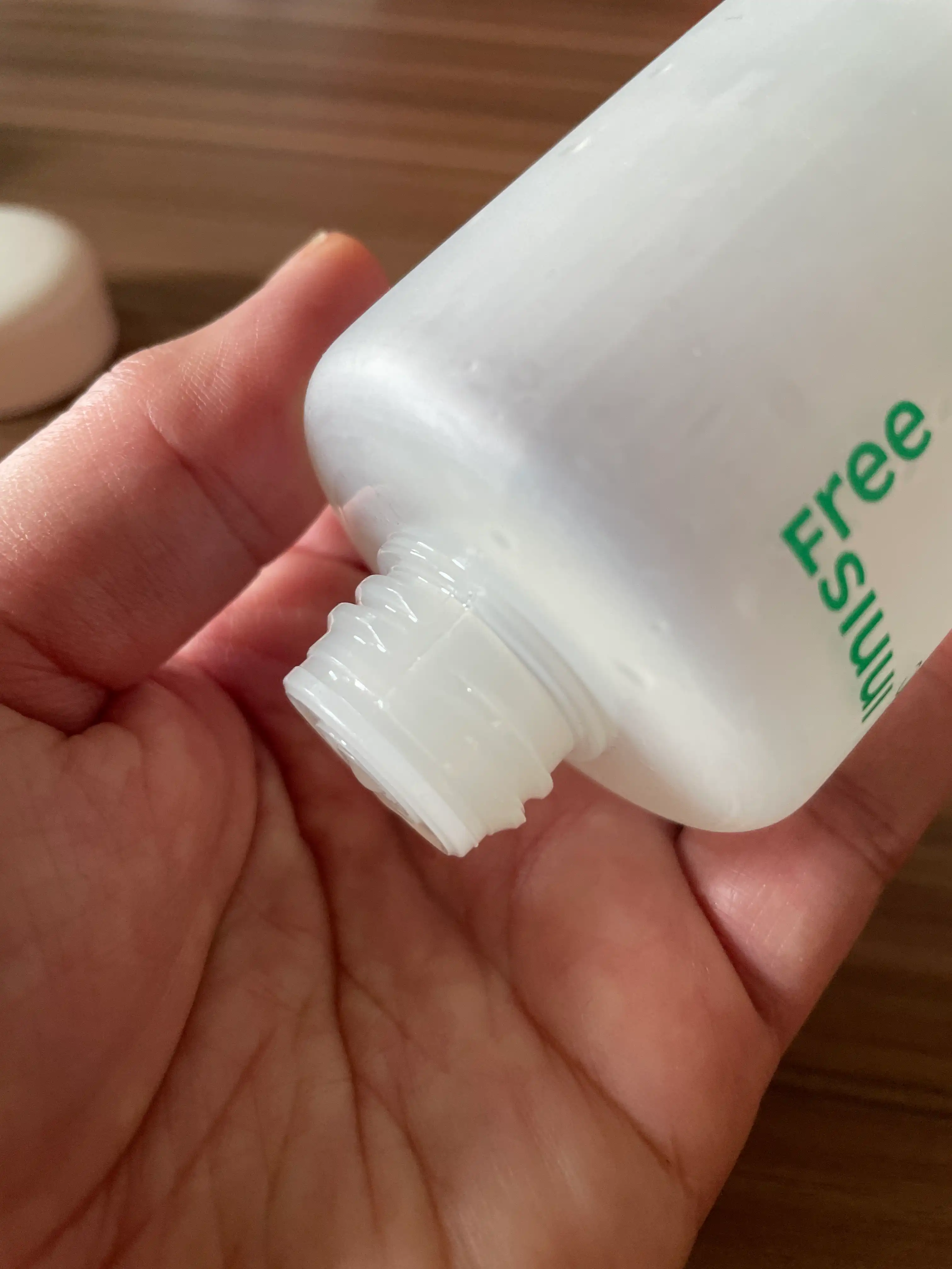 언니의파우치 리뷰 이미지 2 - [그린티 히알루론산 스킨]