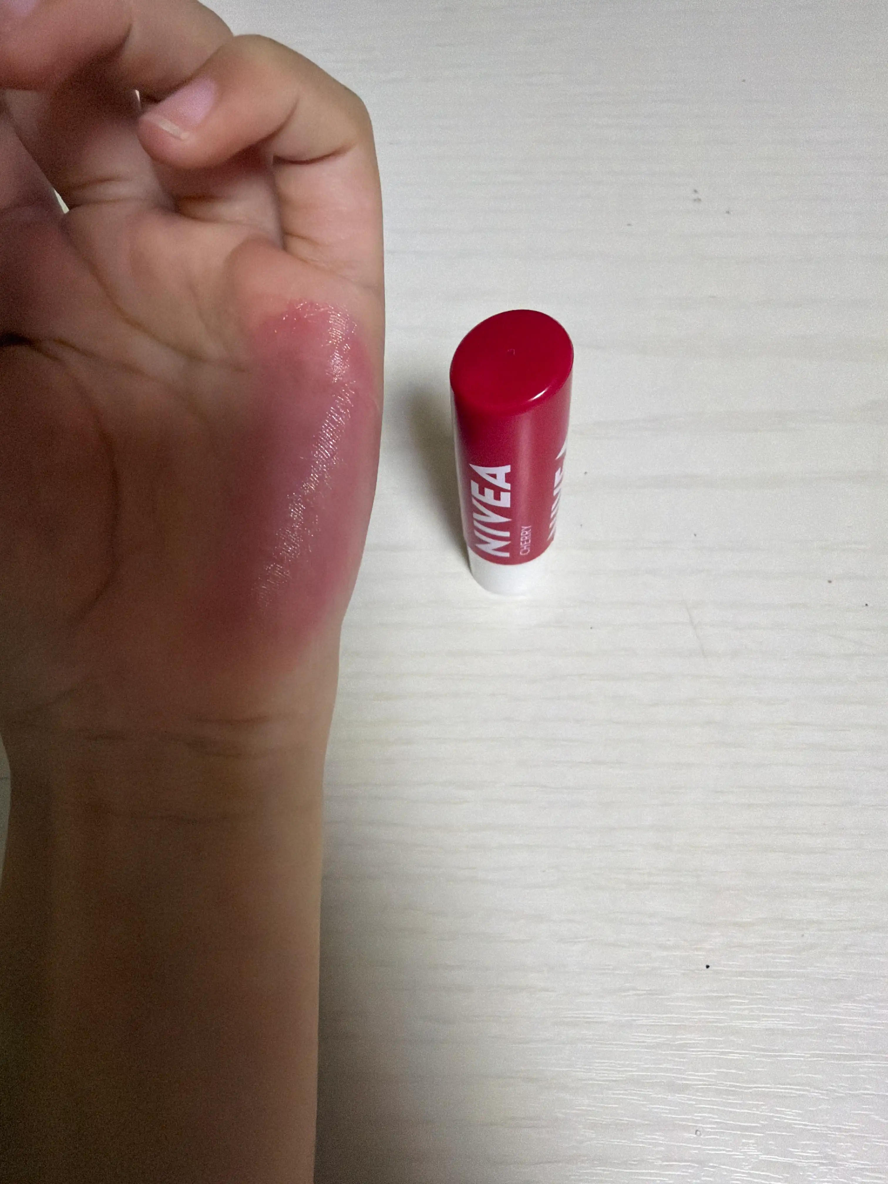 언니의파우치 리뷰 이미지 2 - [립케어 체리 샤인]