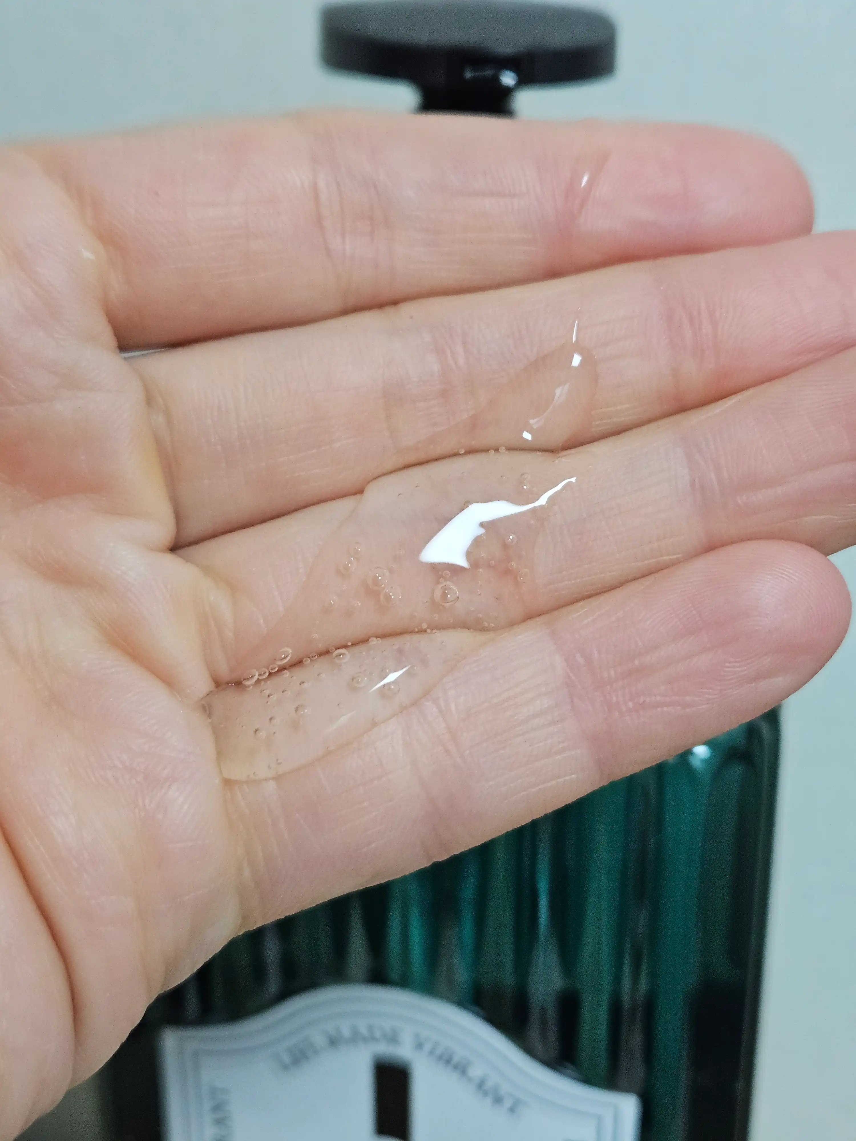 언니의파우치 리뷰 이미지 4 - [프라임 보타니컬 아로마 딥퍼퓸 약산성 바디워시 화이트머스크향]