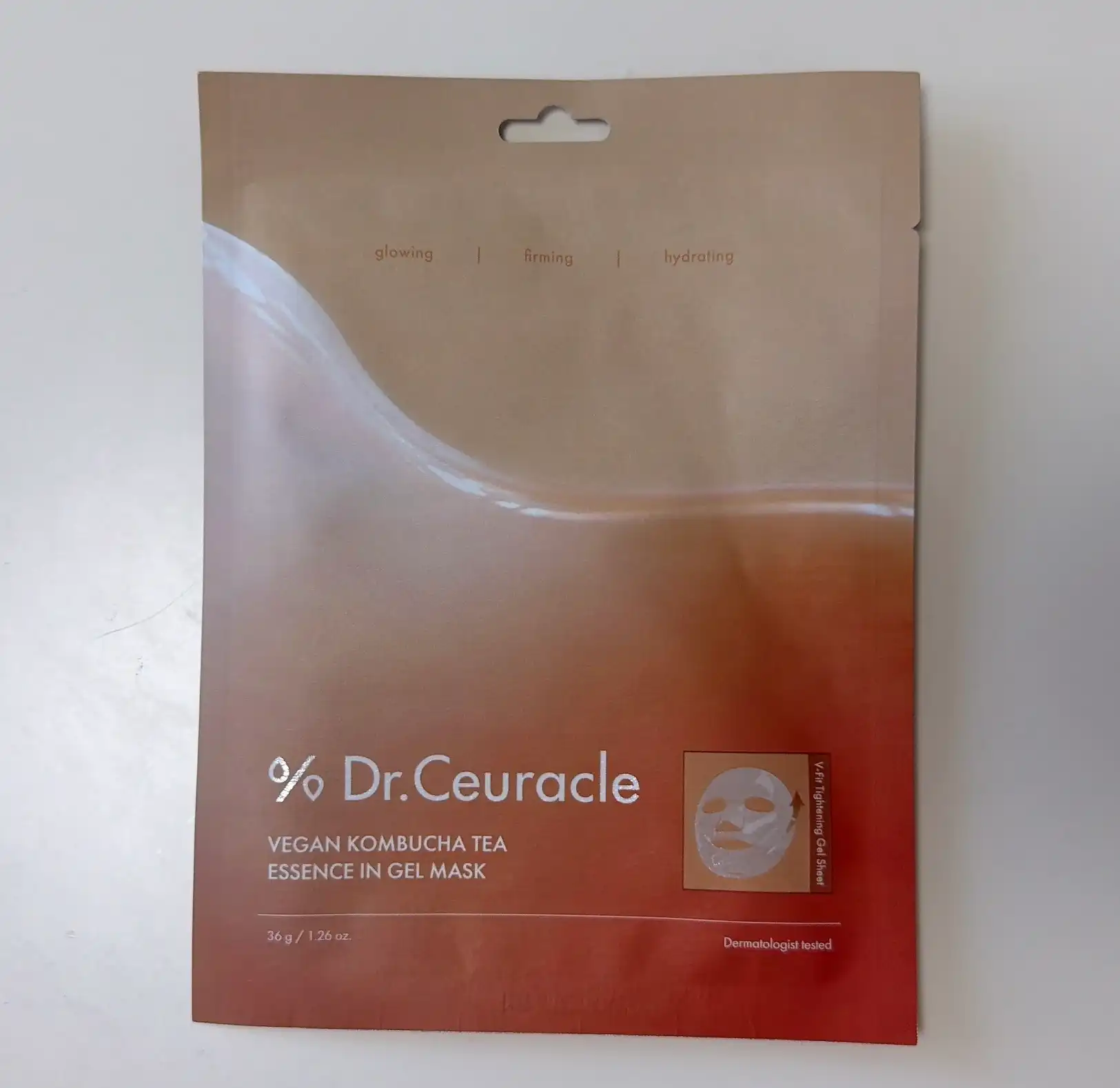 선택된 언니의파우치 리뷰 이미지 - [비건 콤부차 티 에센스 인 겔 마스크]