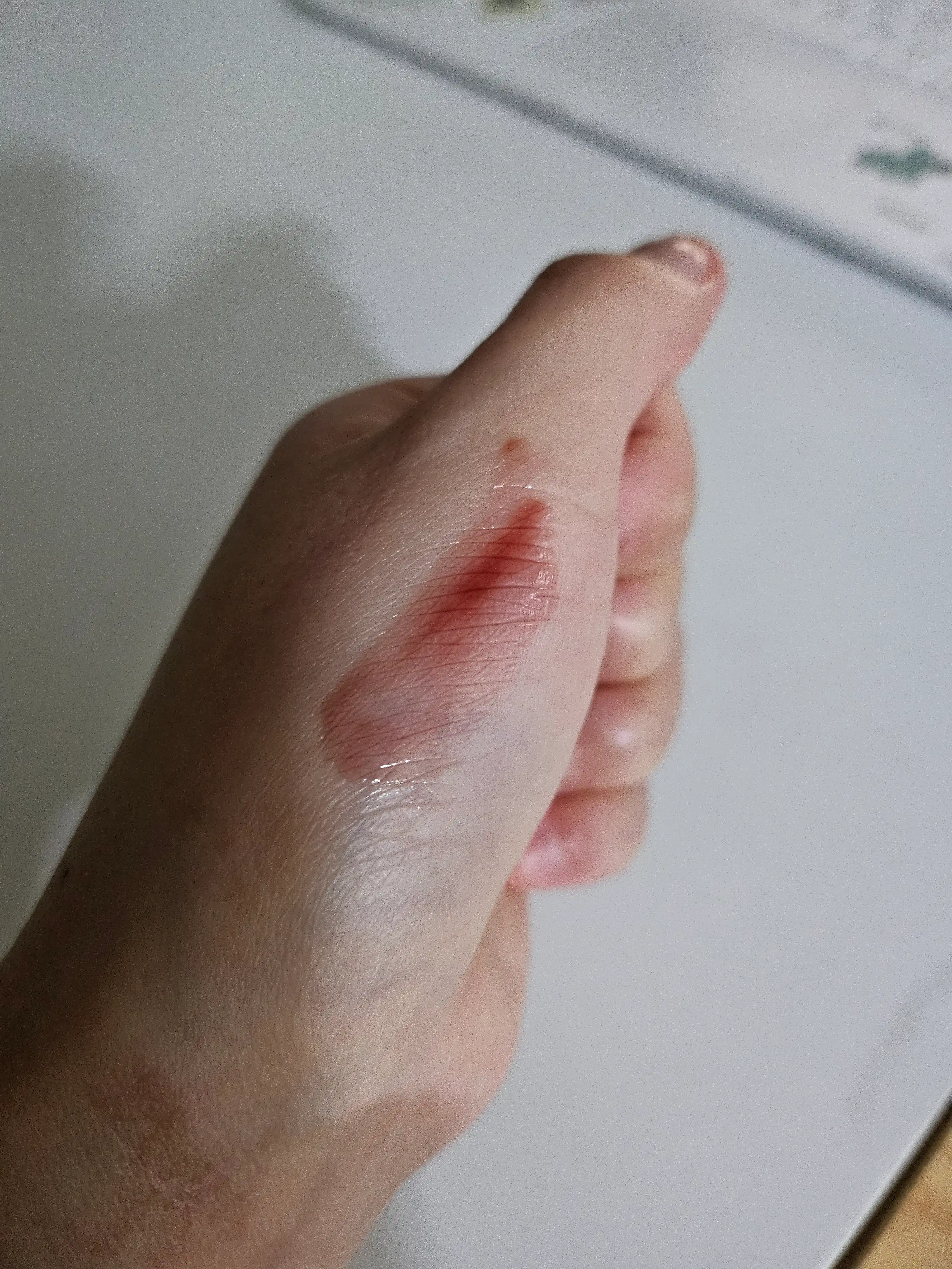 언니의파우치 리뷰 이미지 3 - [잉크 글래스팅 립글로스 [컬러]]