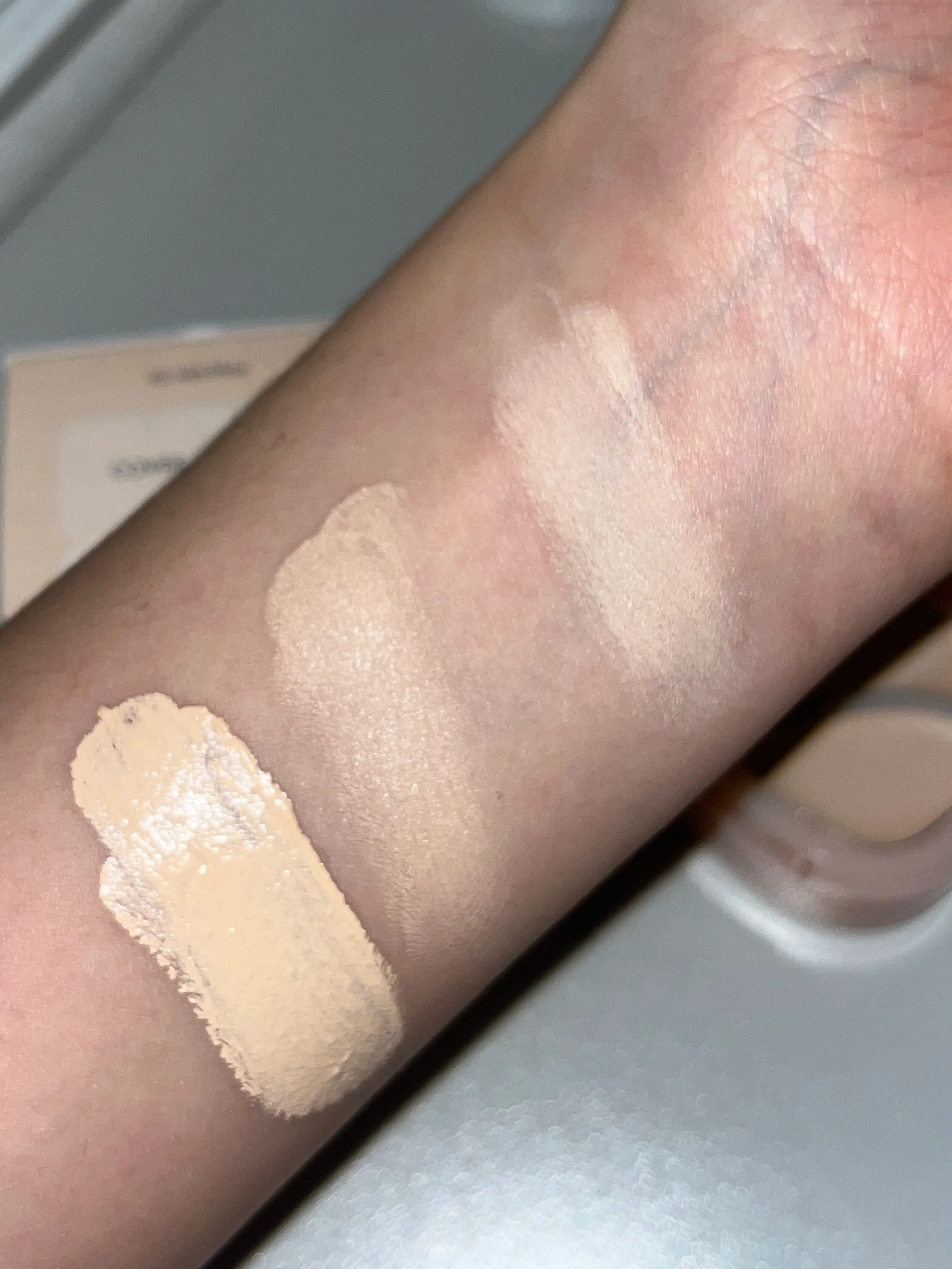 언니의파우치 리뷰 이미지 2 - [아티스트 믹싱 컨실러]