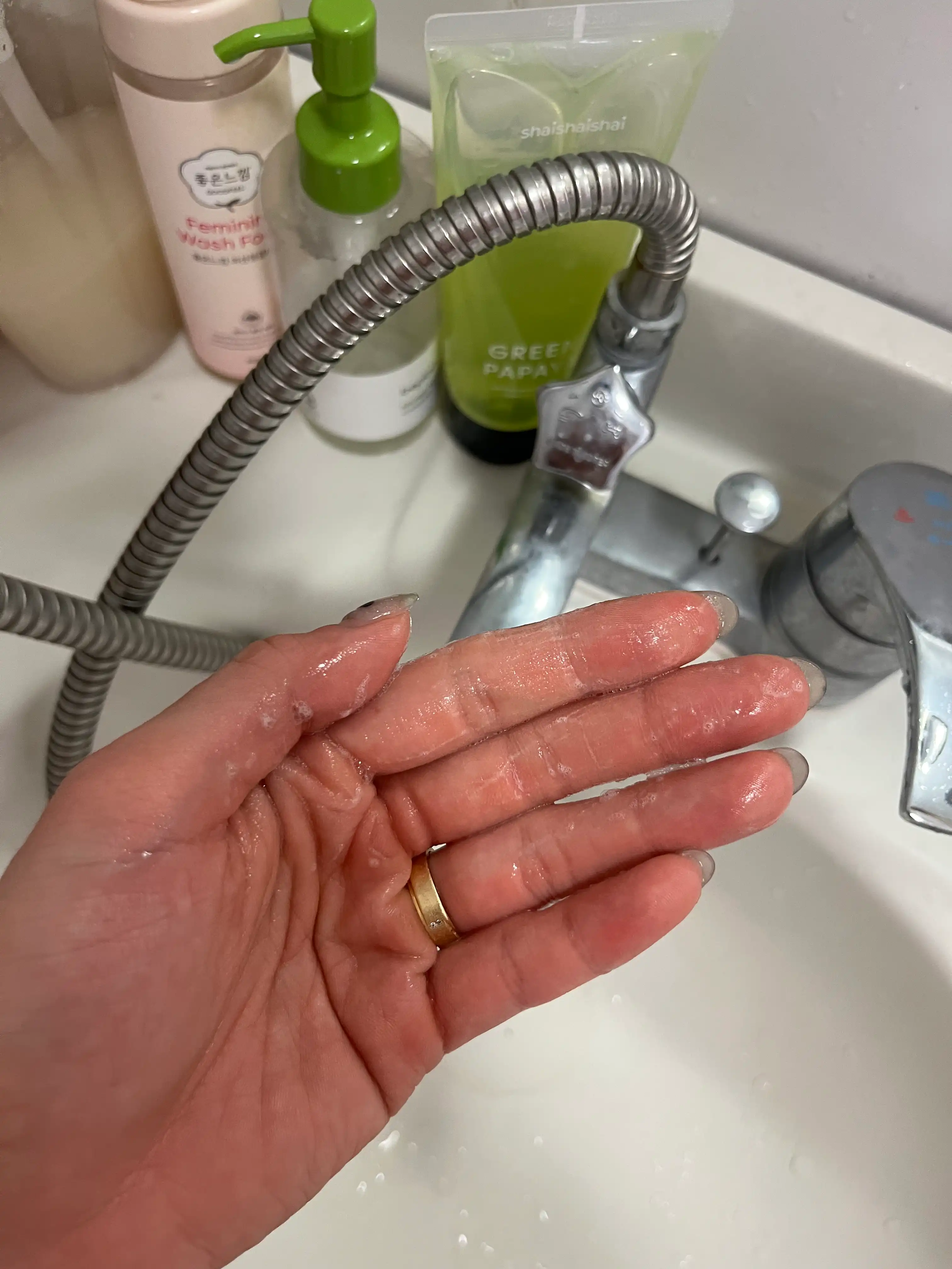 언니의파우치 리뷰 이미지 2 - [그린파파야 피에이치 밸런스드 클렌저]