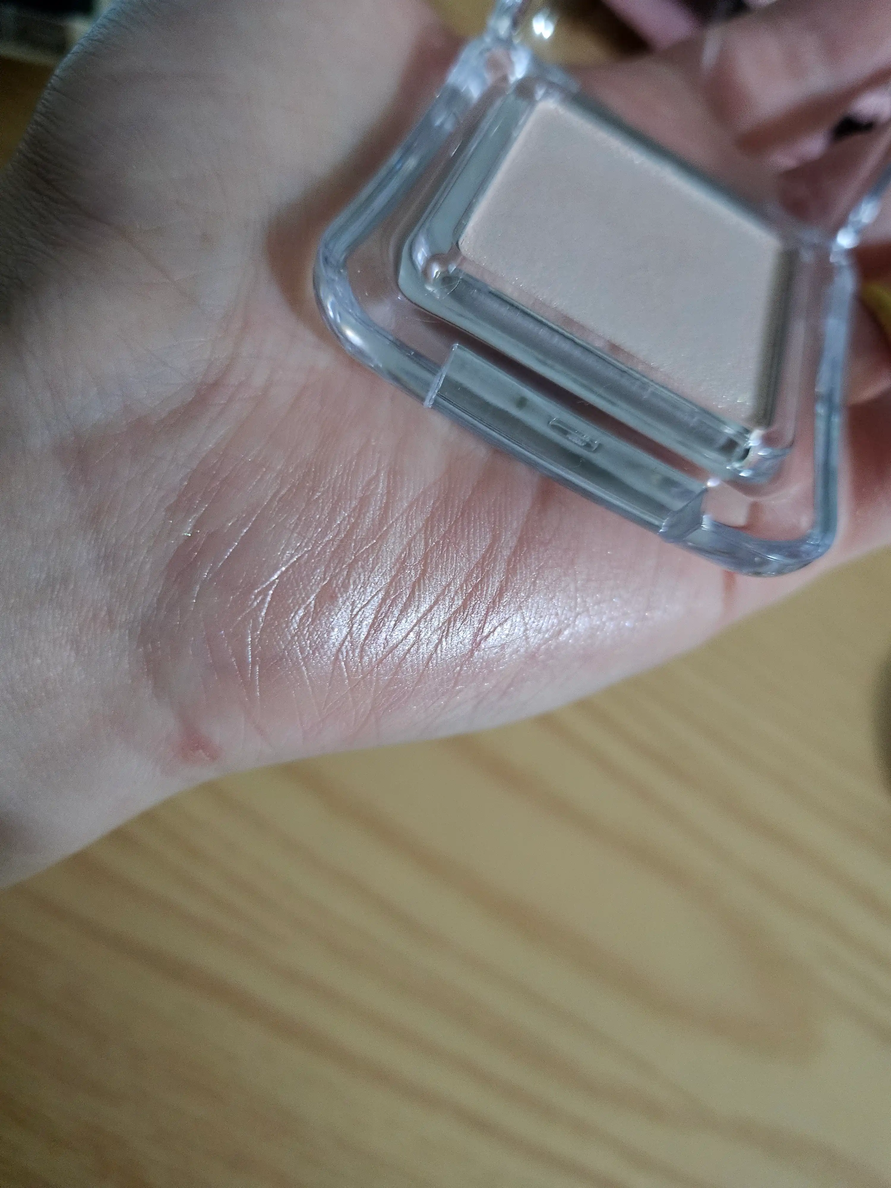 언니의파우치 리뷰 이미지 4 - [퓨어 글래시 하이라이터]