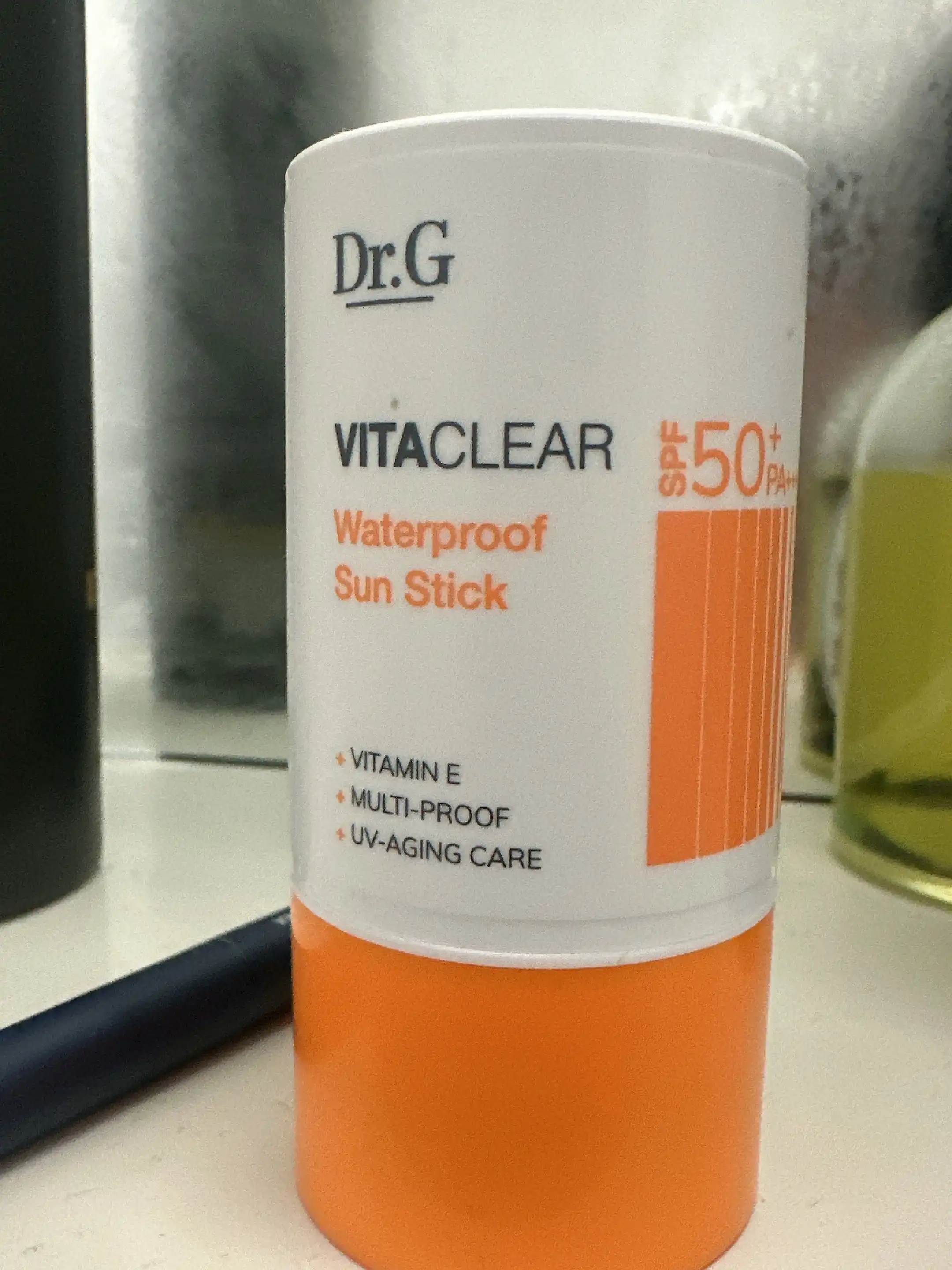 언니의파우치 리뷰 이미지 2 - [비타 클리어 워터프루프 선 스틱]