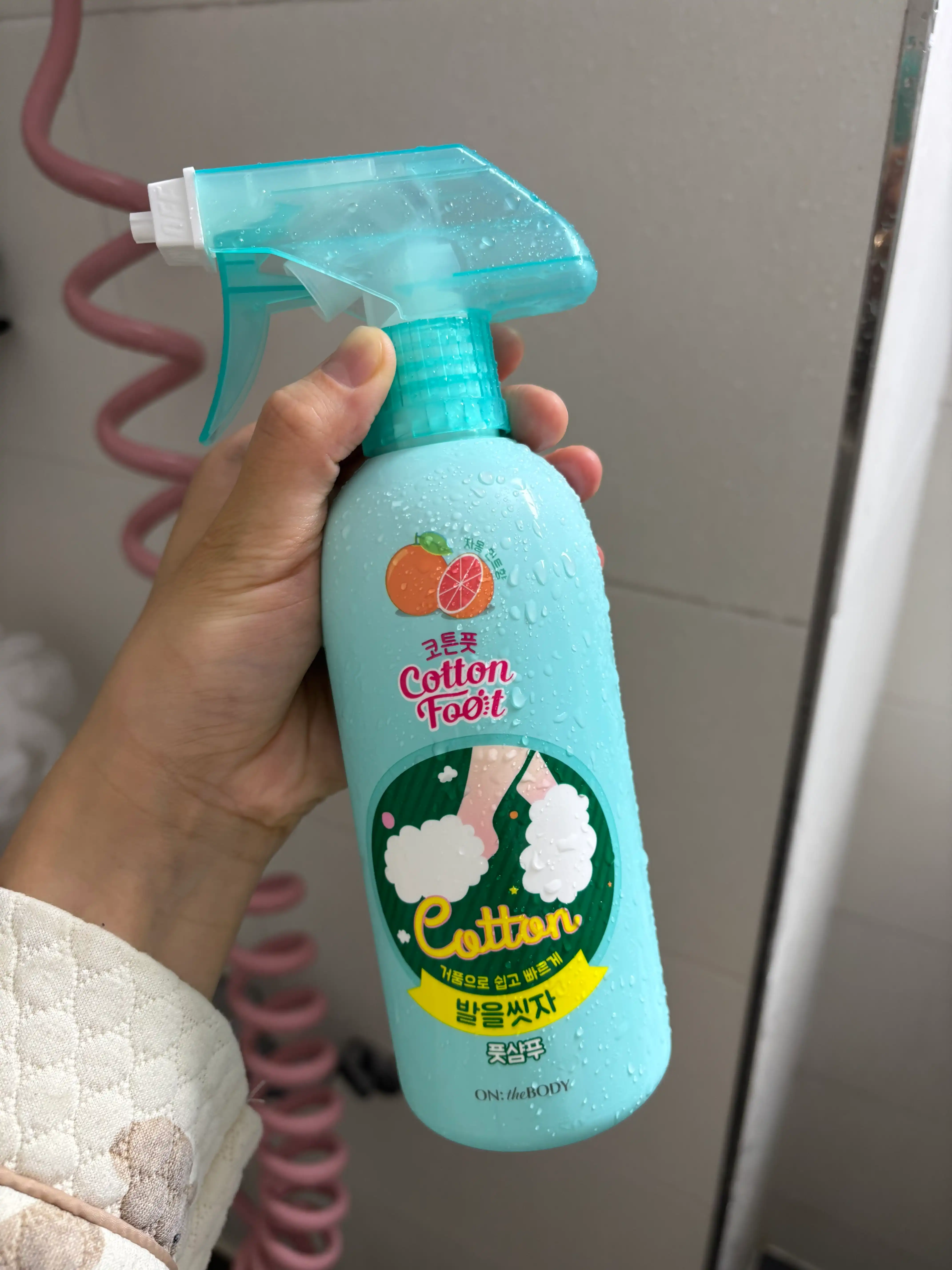 언니의파우치 리뷰 이미지 - [발을씻자 코튼 풋샴푸 [자몽]]