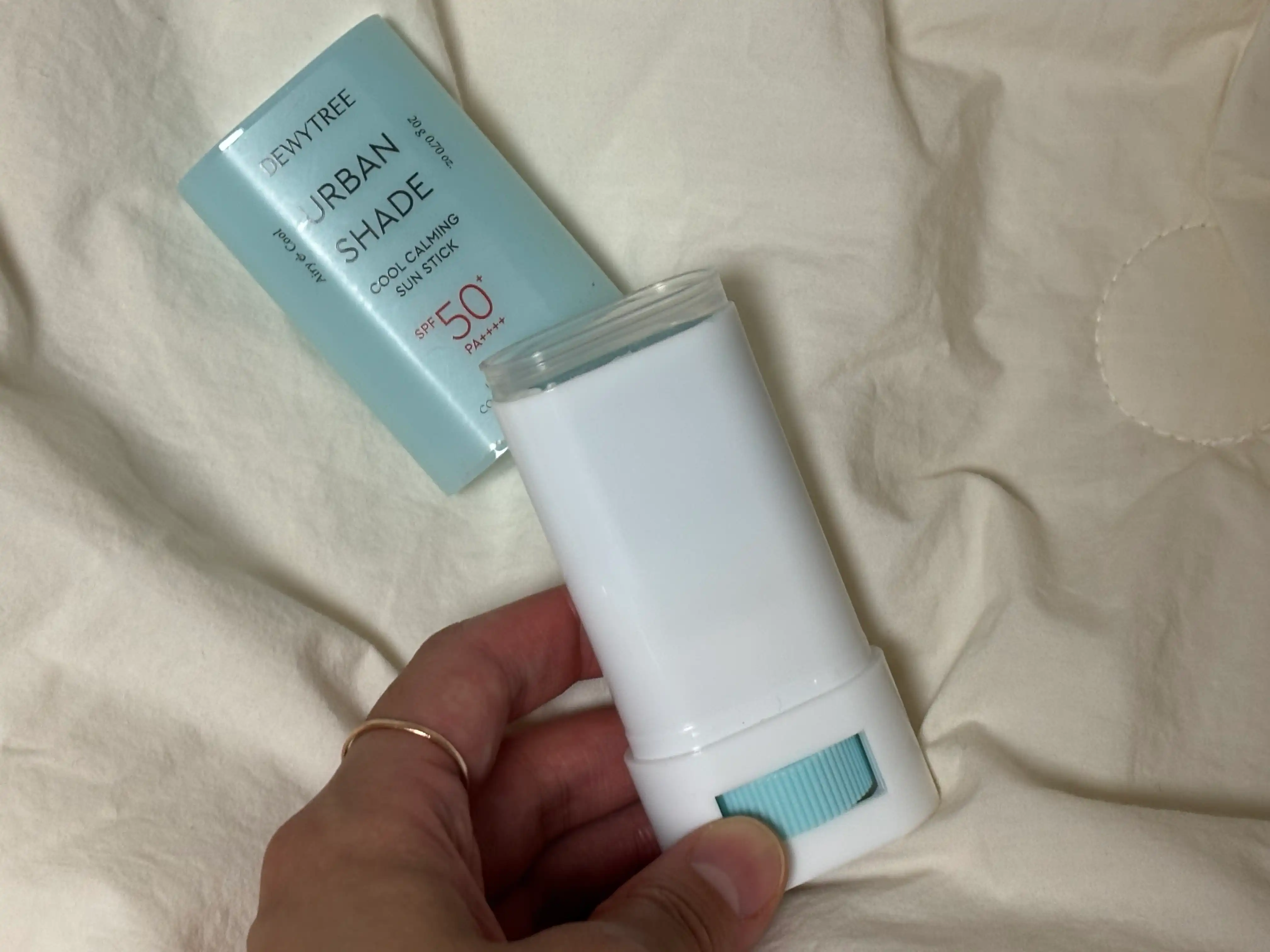 언니의파우치 리뷰 이미지 2 - [어반쉐이드 쿨카밍 선스틱]