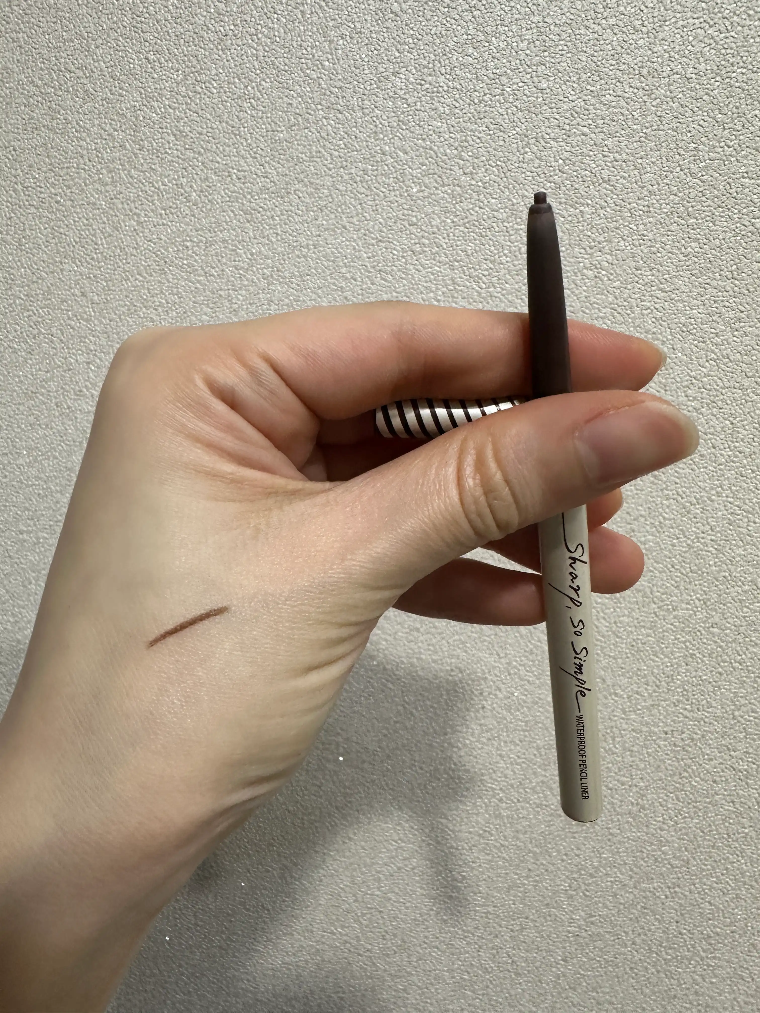 언니의파우치 리뷰 이미지 3 - [샤프 쏘 심플 워터프루프 펜슬라이너]