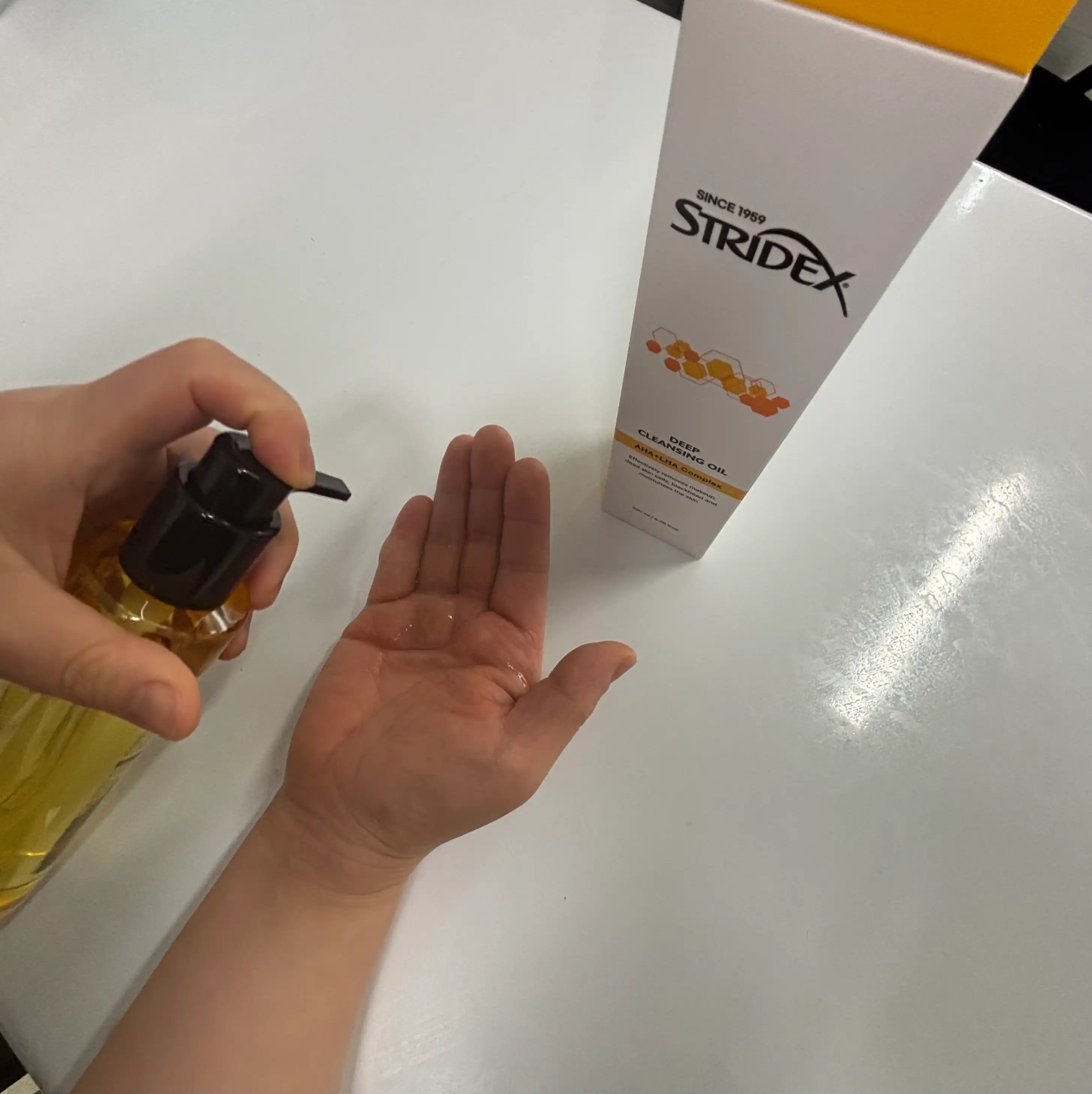 언니의파우치 리뷰 이미지 2 - [포어 리셋 딥 클렌징 오일]