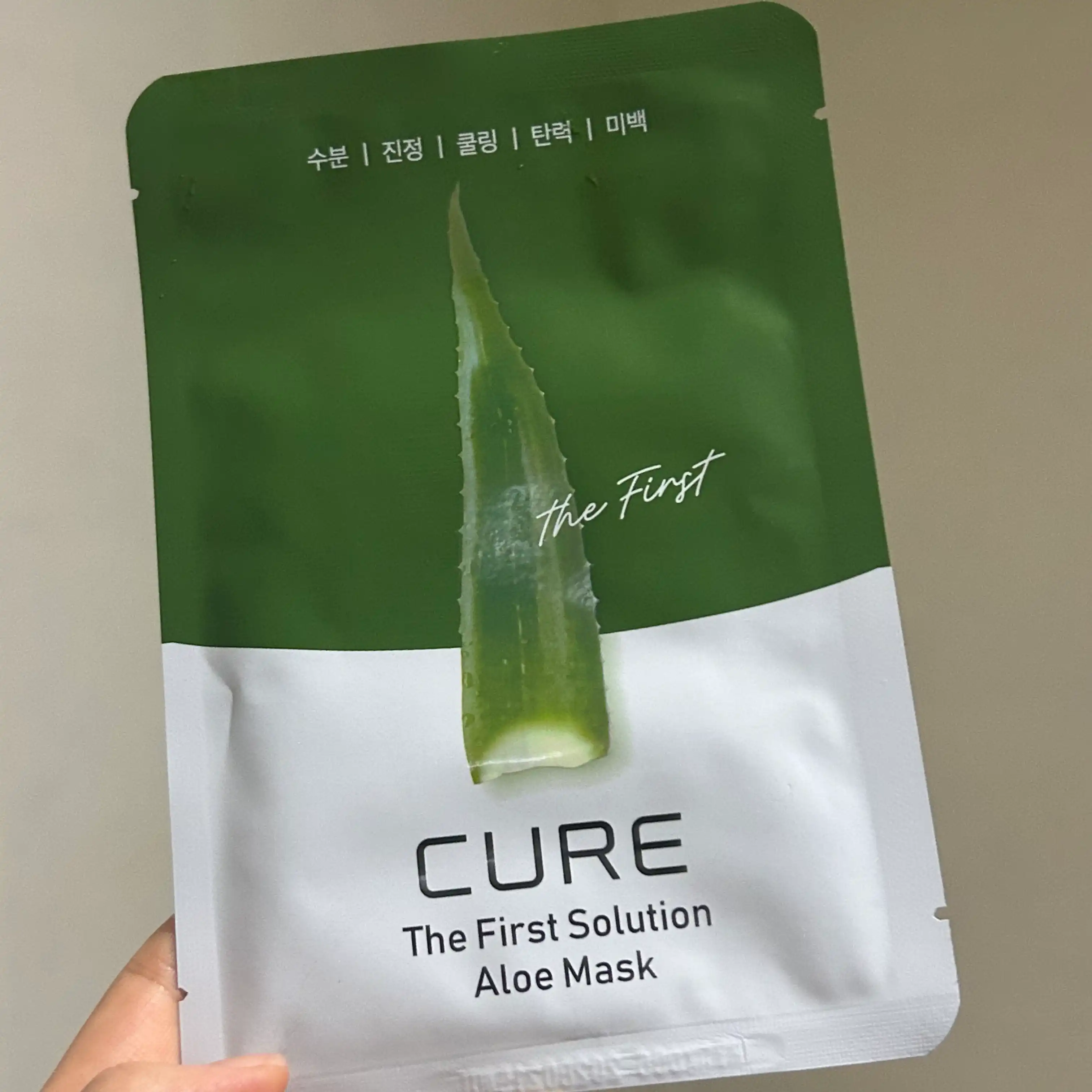 언니의파우치 리뷰 이미지 - [라센스 로에 큐어 더퍼스트 솔루션 알로에 마스크]