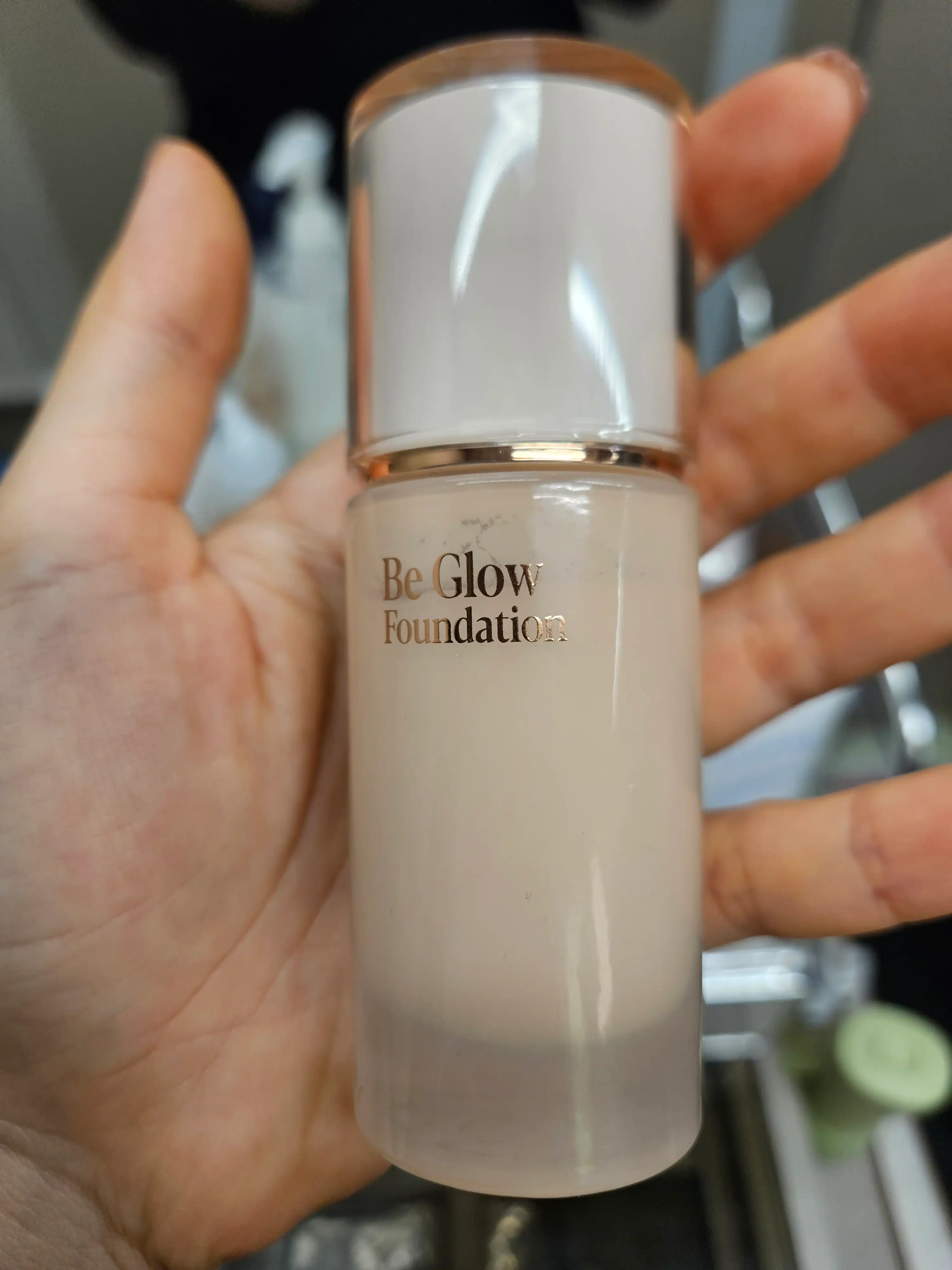 언니의파우치 리뷰 이미지 2 - [비 글로우 파운데이션]