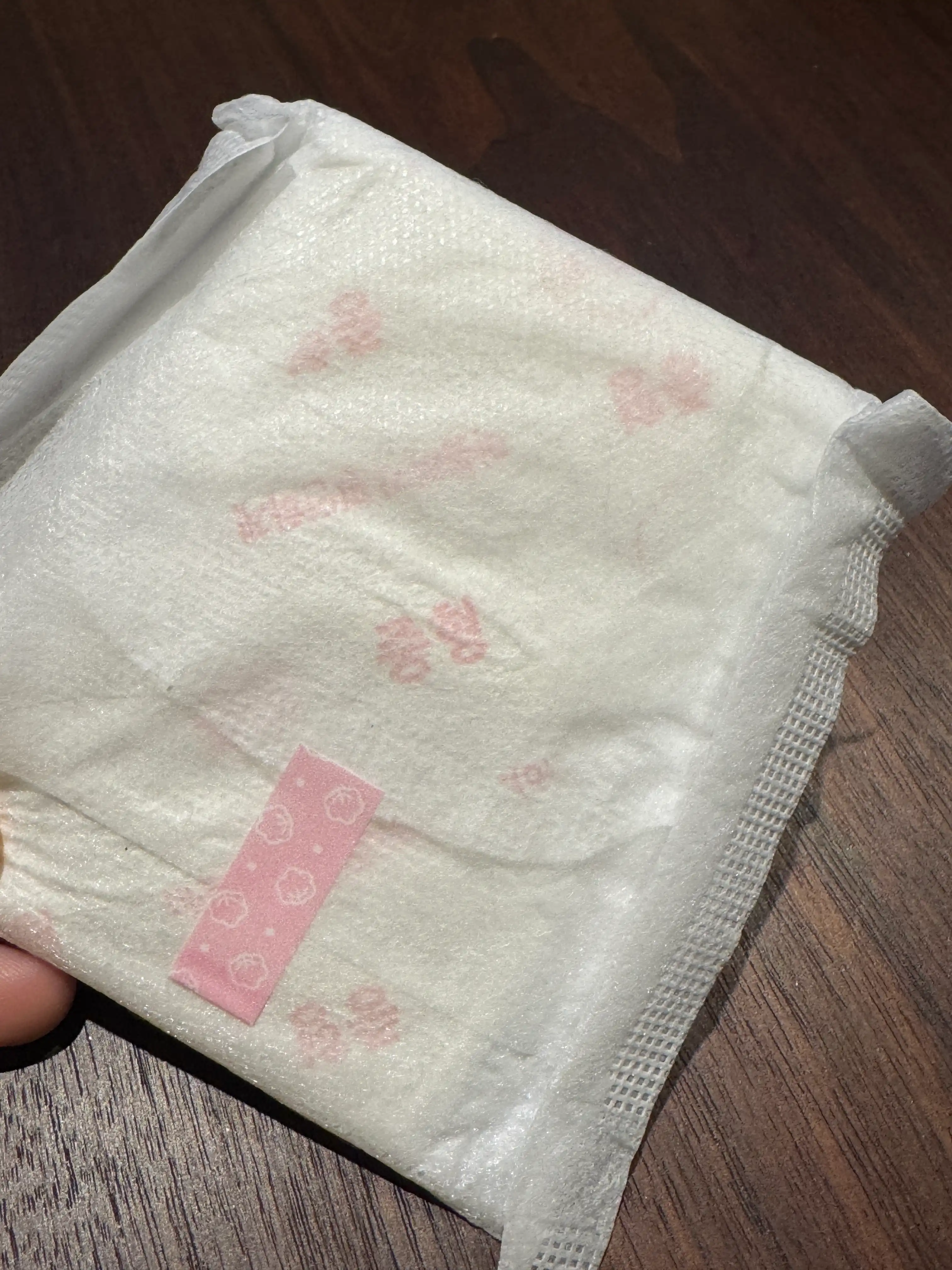 언니의파우치 리뷰 이미지 2 - [오리지널 프리미엄 생리대 울트라슬림 중형]