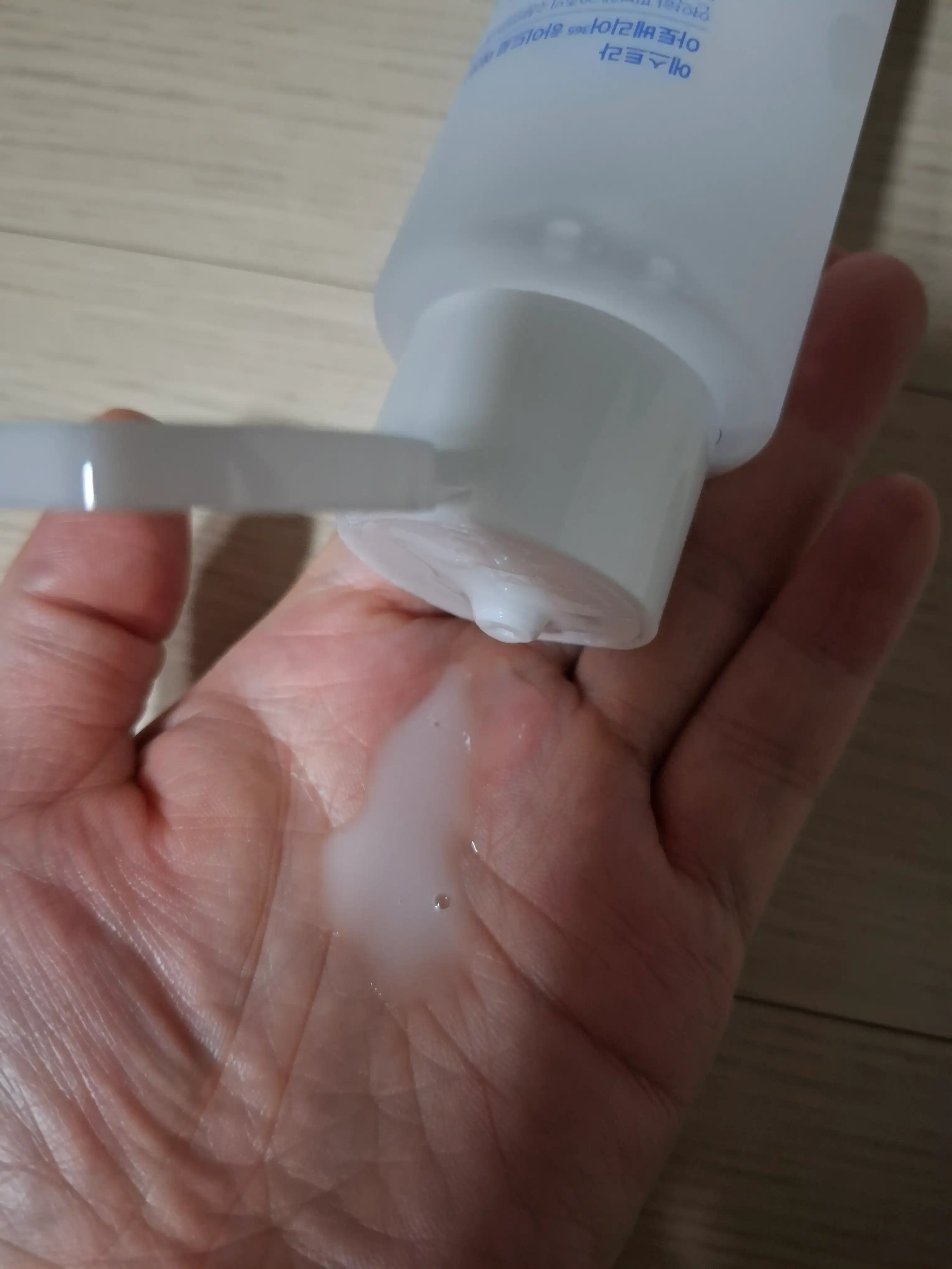 언니의파우치 리뷰 이미지 2 - [아토베리어365 하이드로 에센스]