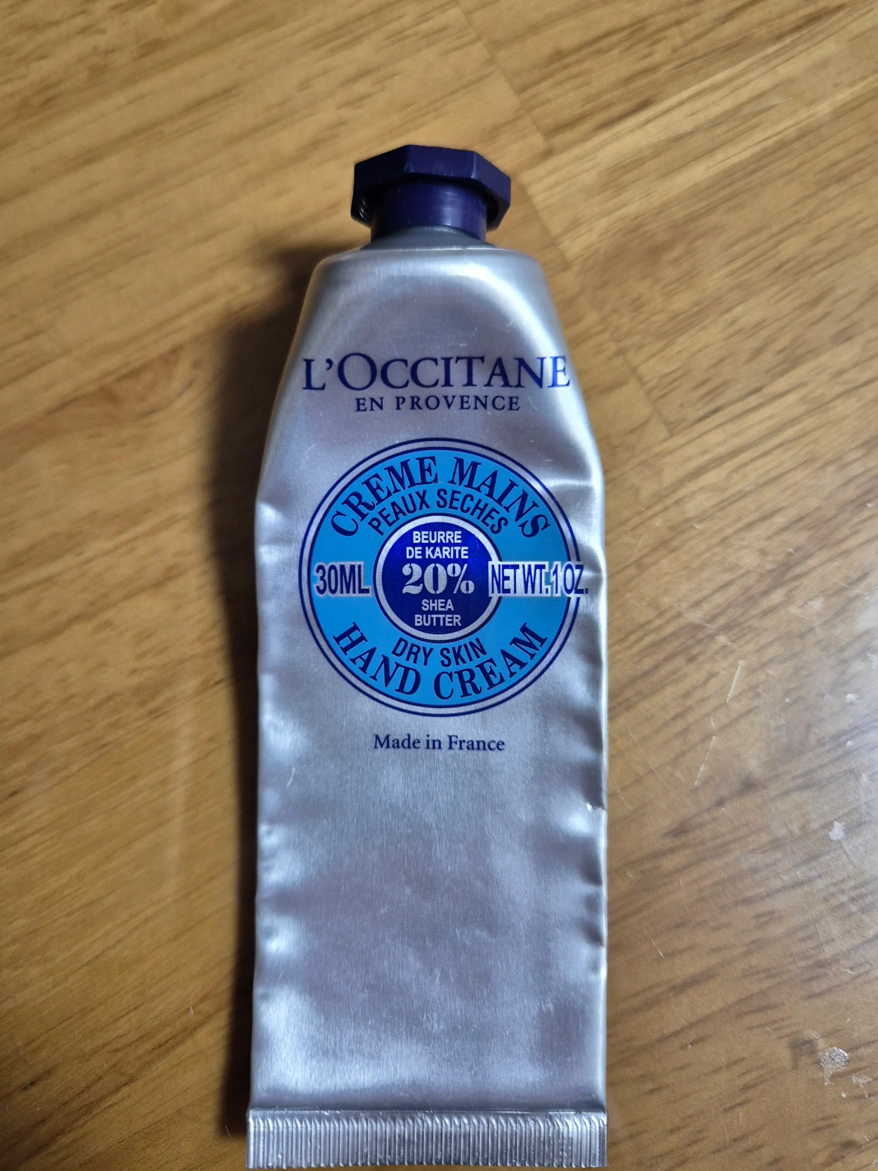 언니의파우치 리뷰 이미지 - [2021 홀리데이 시어 드라이 스킨 핸드 크림]