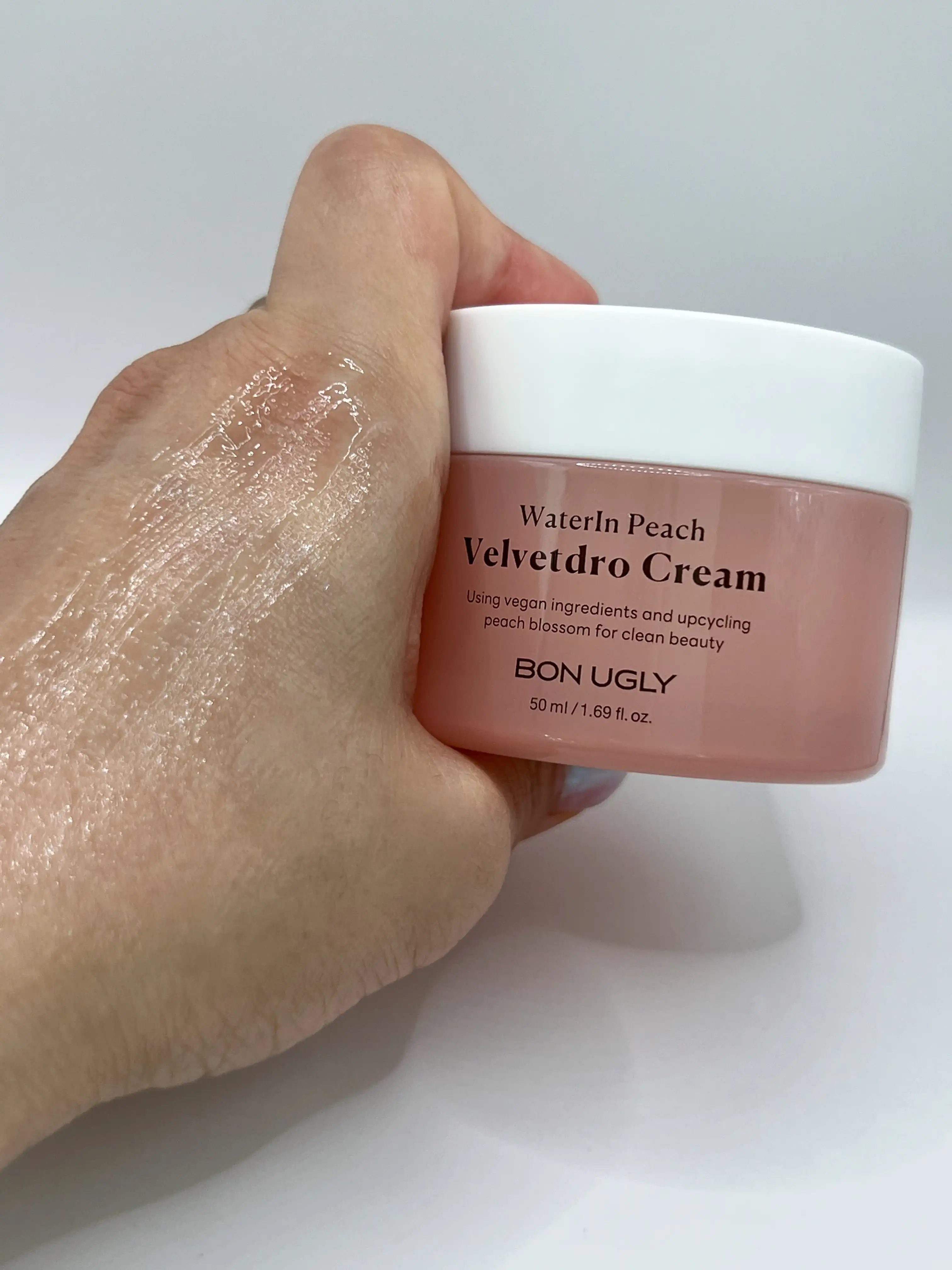 언니의파우치 리뷰 이미지 2 - [워터인 피치 벨벳드로 크림]