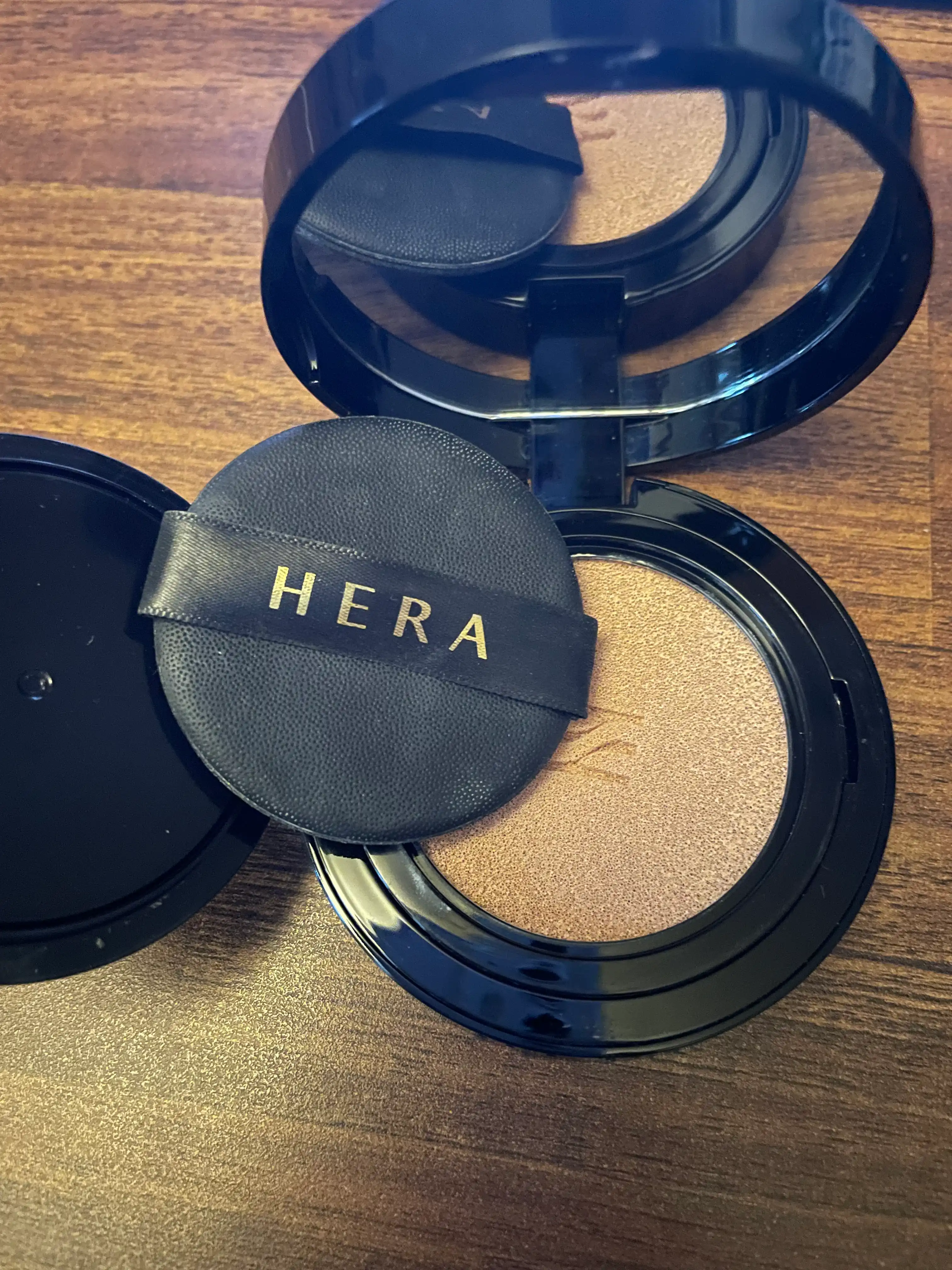 언니의파우치 리뷰 이미지 2 - [블랙 쿠션 파운데이션]