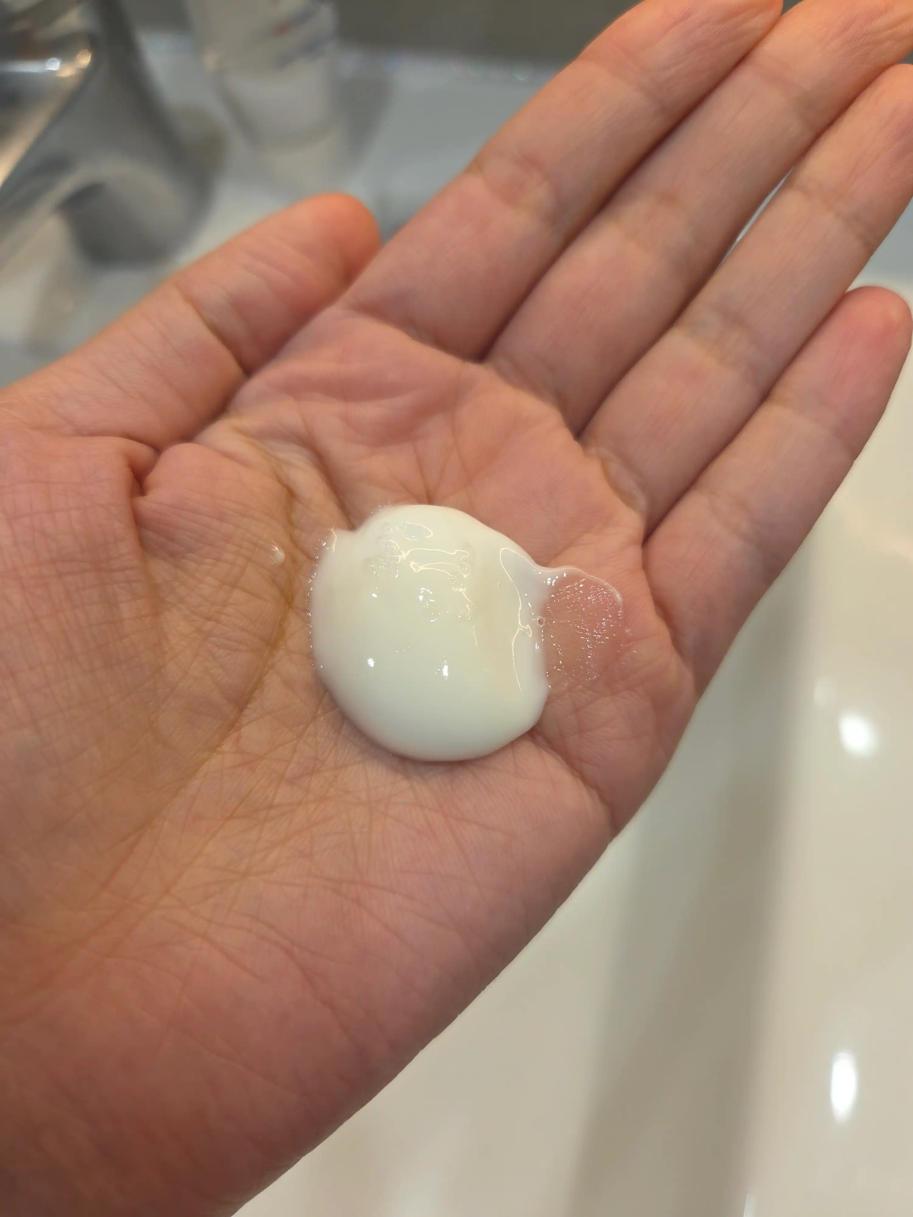 언니의파우치 리뷰 이미지 2 - [올데이글로우 크리미 밀크클렌저]