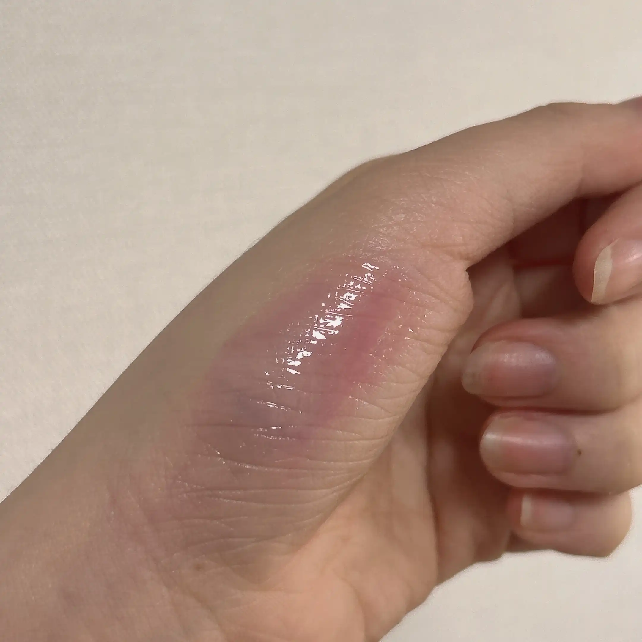 언니의파우치 리뷰 이미지 4 - [벌룬 플럼핑 글로스]