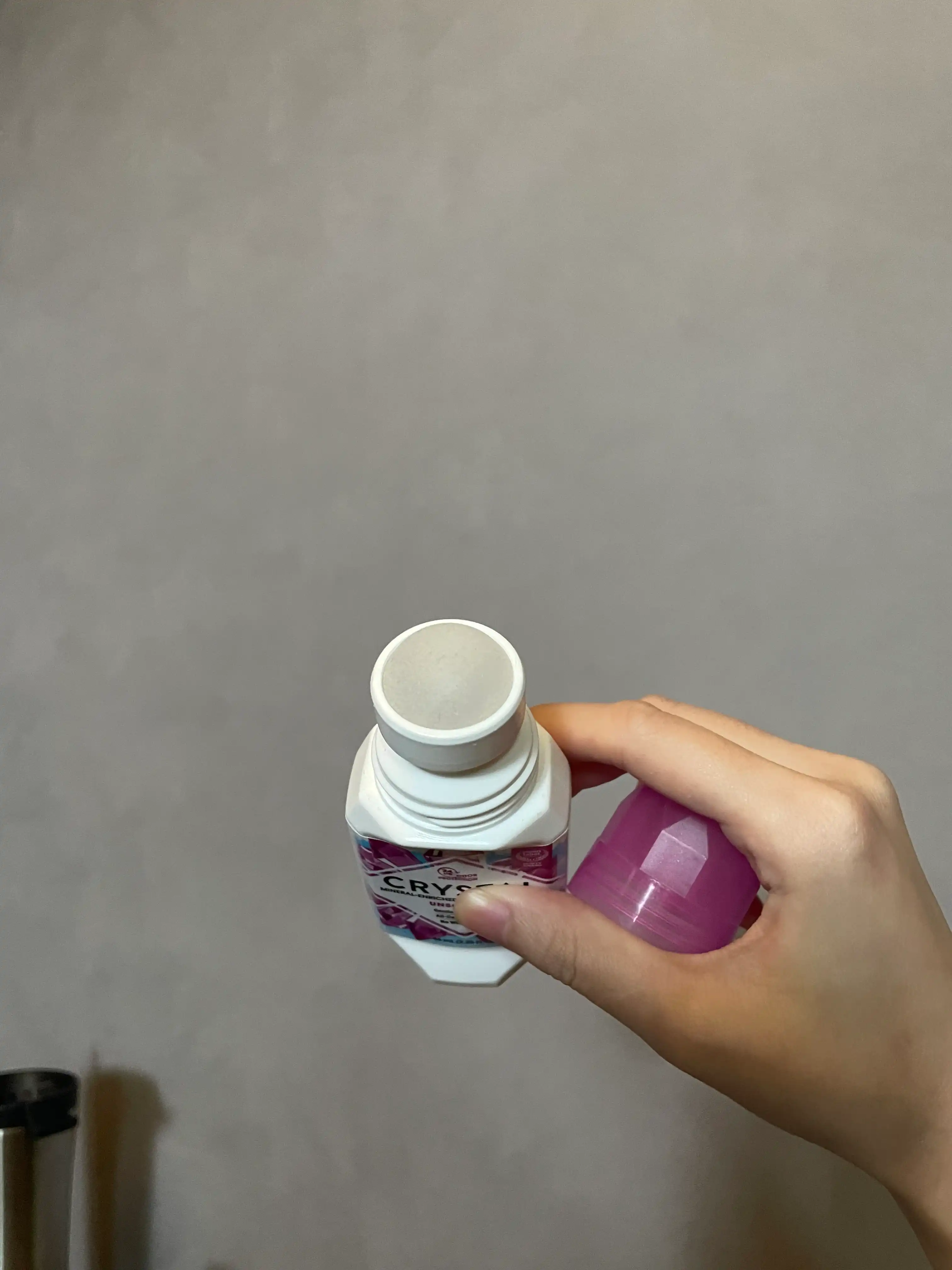 언니의파우치 리뷰 이미지 2 - [바디 데오드란트 롤온 [무향]]