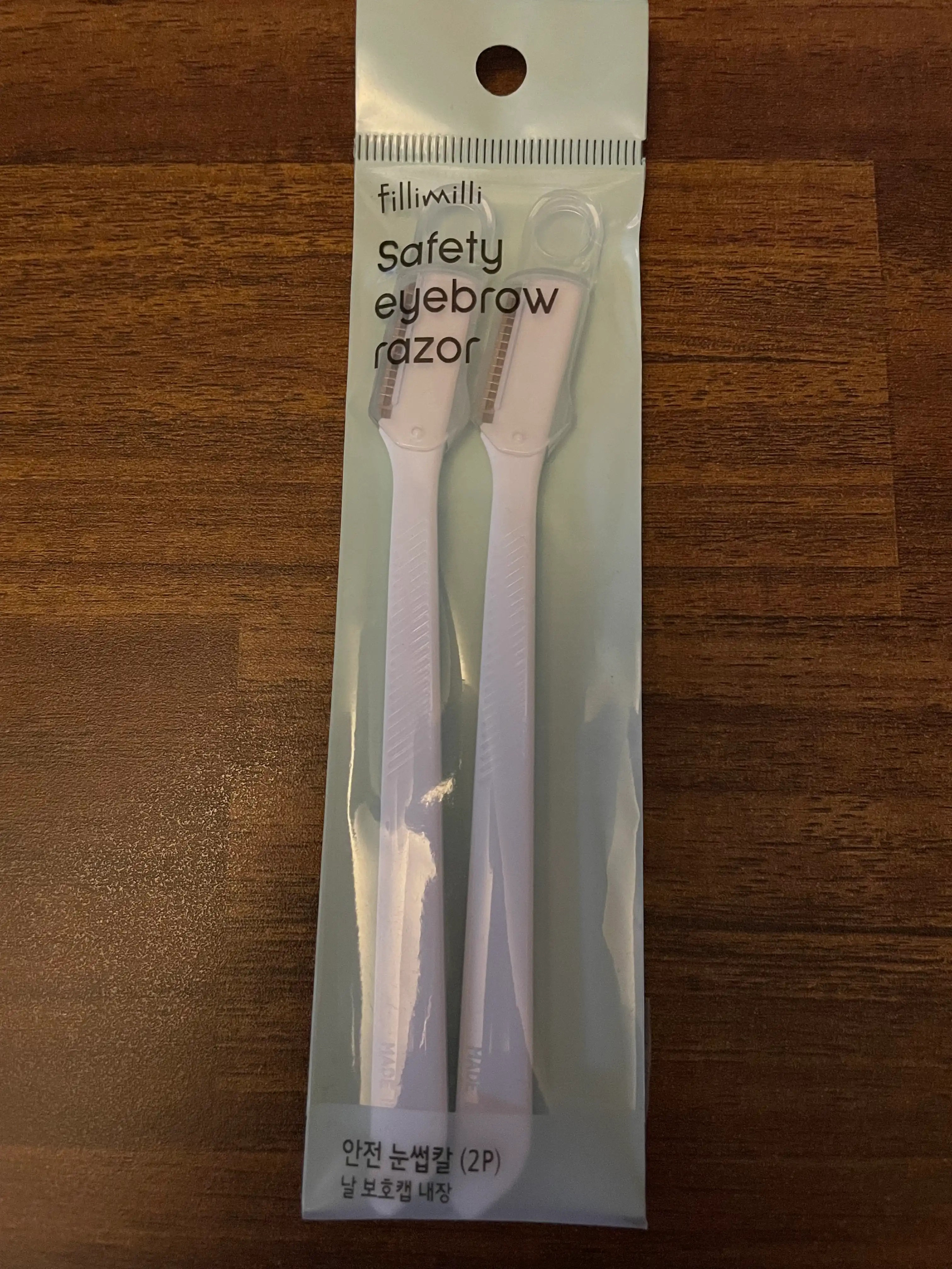 언니의파우치 리뷰 이미지 - [1단 안전 눈썹칼]