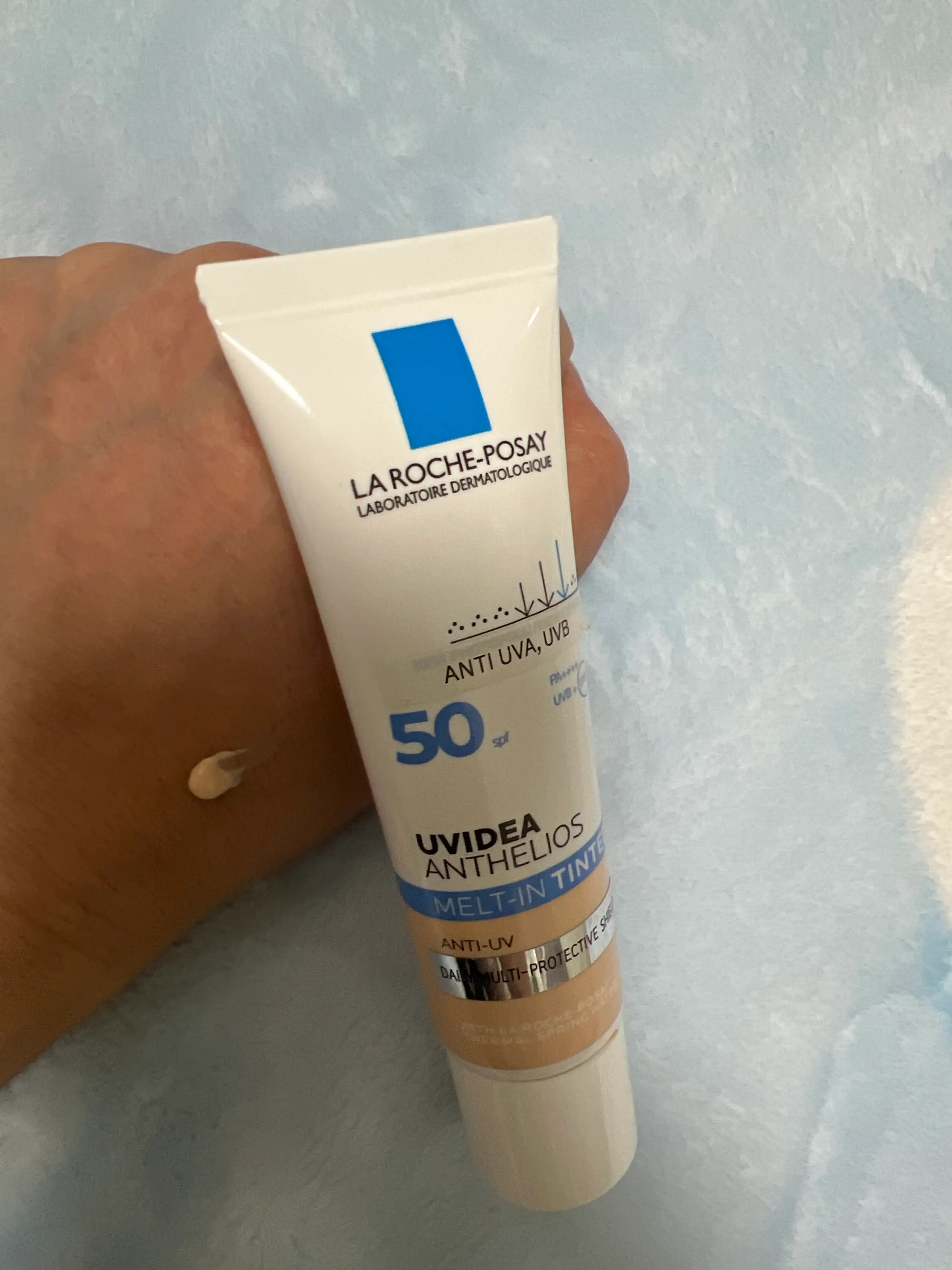 언니의파우치 리뷰 이미지 2 - [유비데아 안뗄리오스 틴티드 크림 [톤보정]]