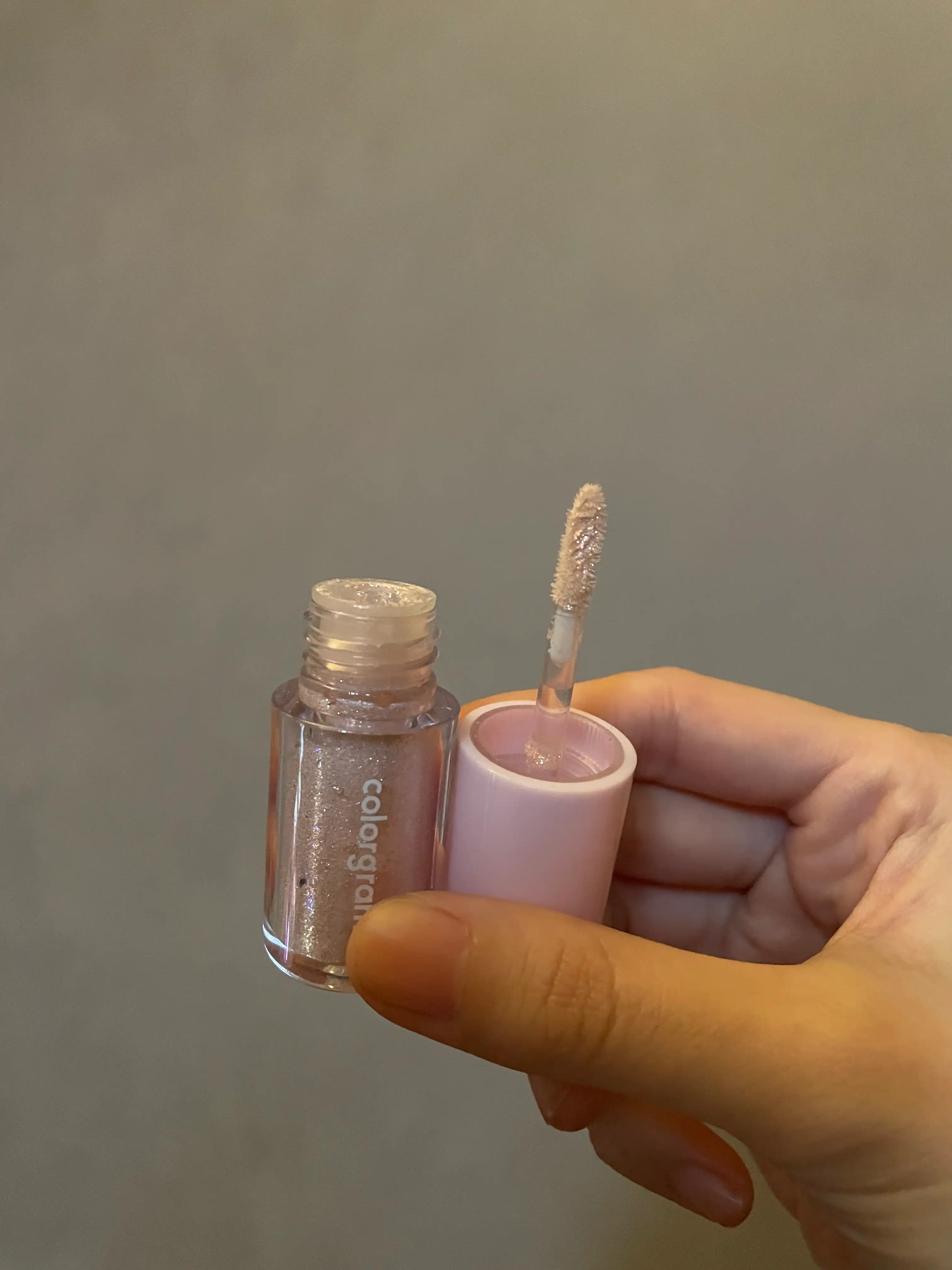 언니의파우치 리뷰 이미지 2 - [밀크 영롱 섀도우]