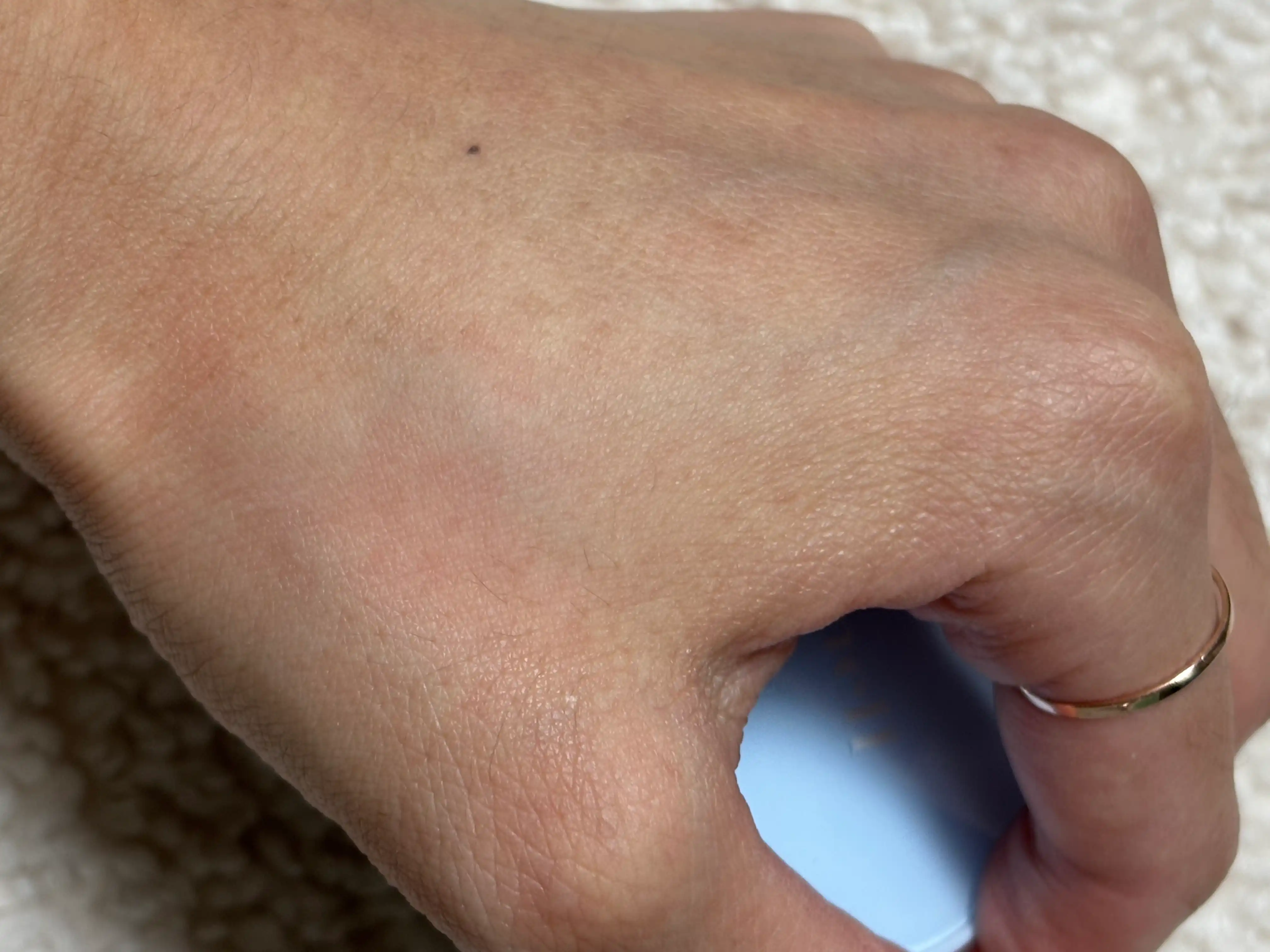 언니의파우치 리뷰 이미지 5 - [글래시얼 바이옴 워터 노세범 쿠션]