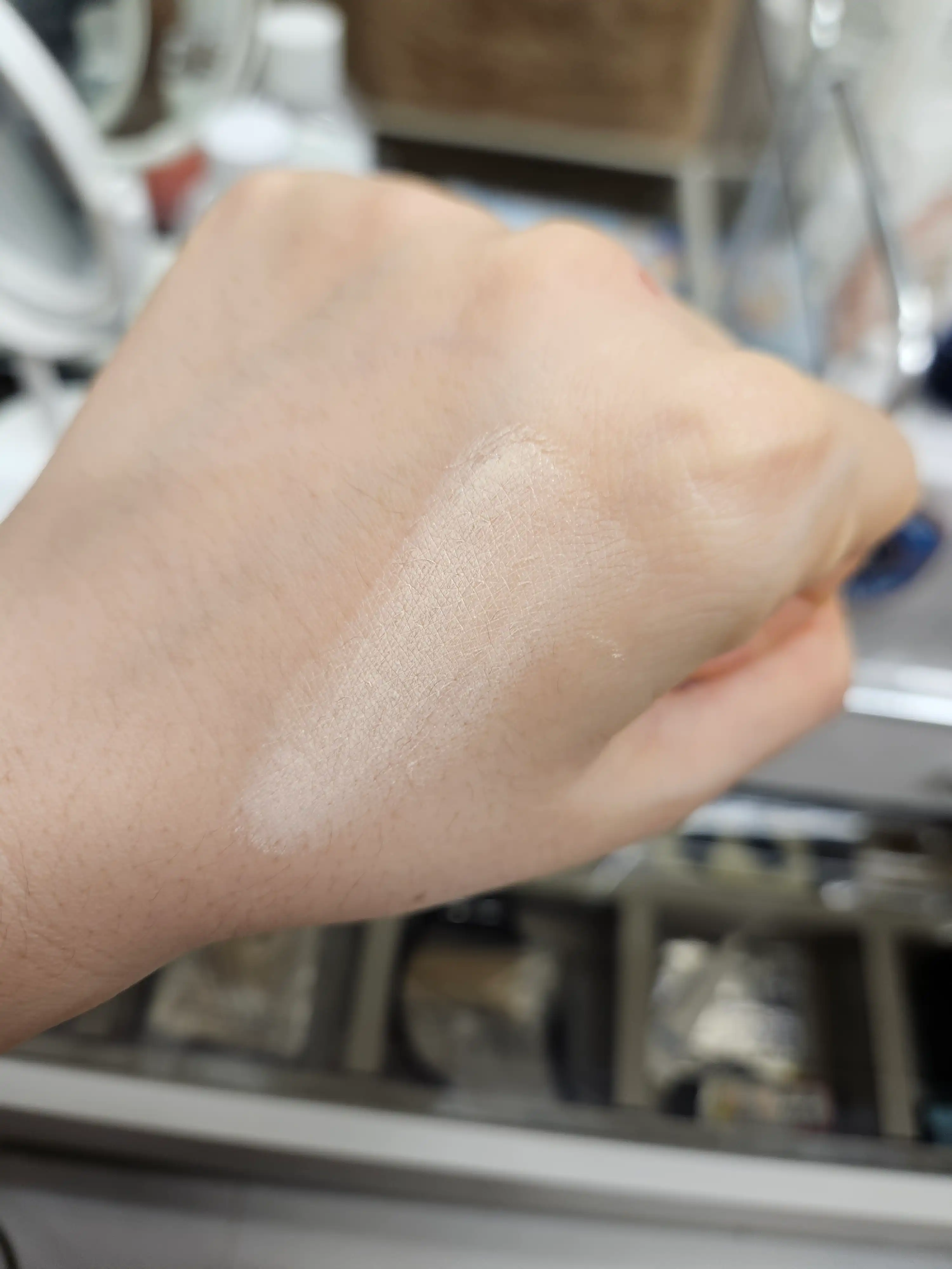 언니의파우치 리뷰 이미지 3 - [비 글로우 파운데이션]