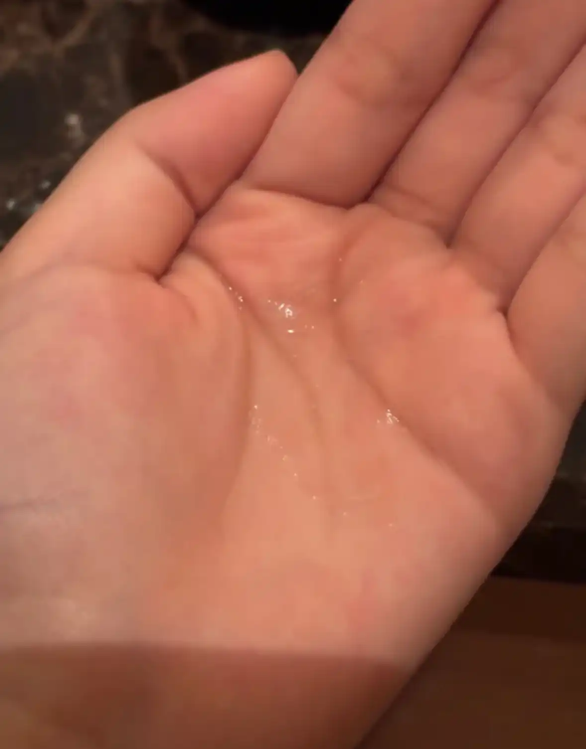 언니의파우치 리뷰 이미지 2 - [미라클 샤인 에센스]