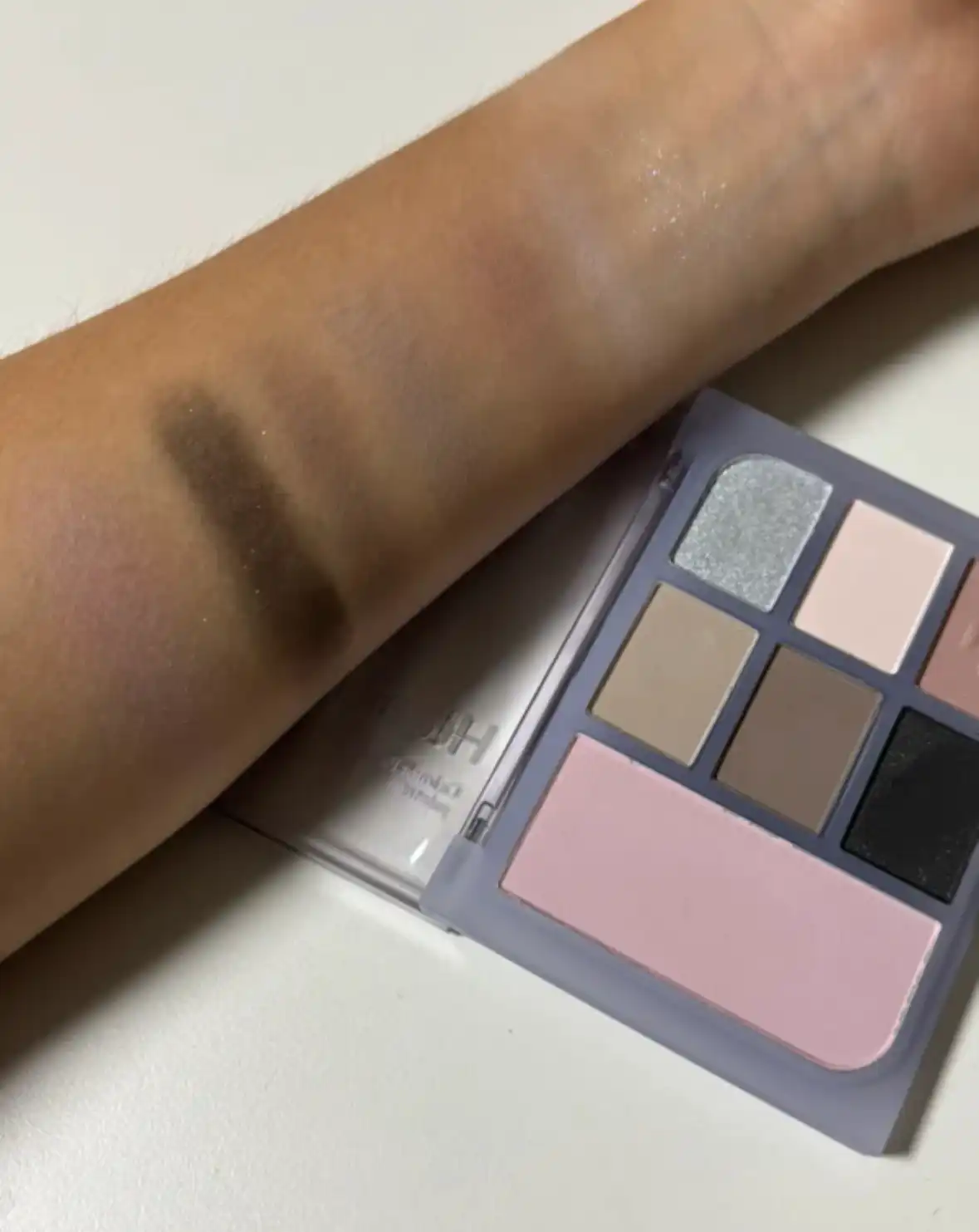 언니의파우치 리뷰 이미지 2 - [(꿈결 컬렉션) 컬러 페어링 팔레트]