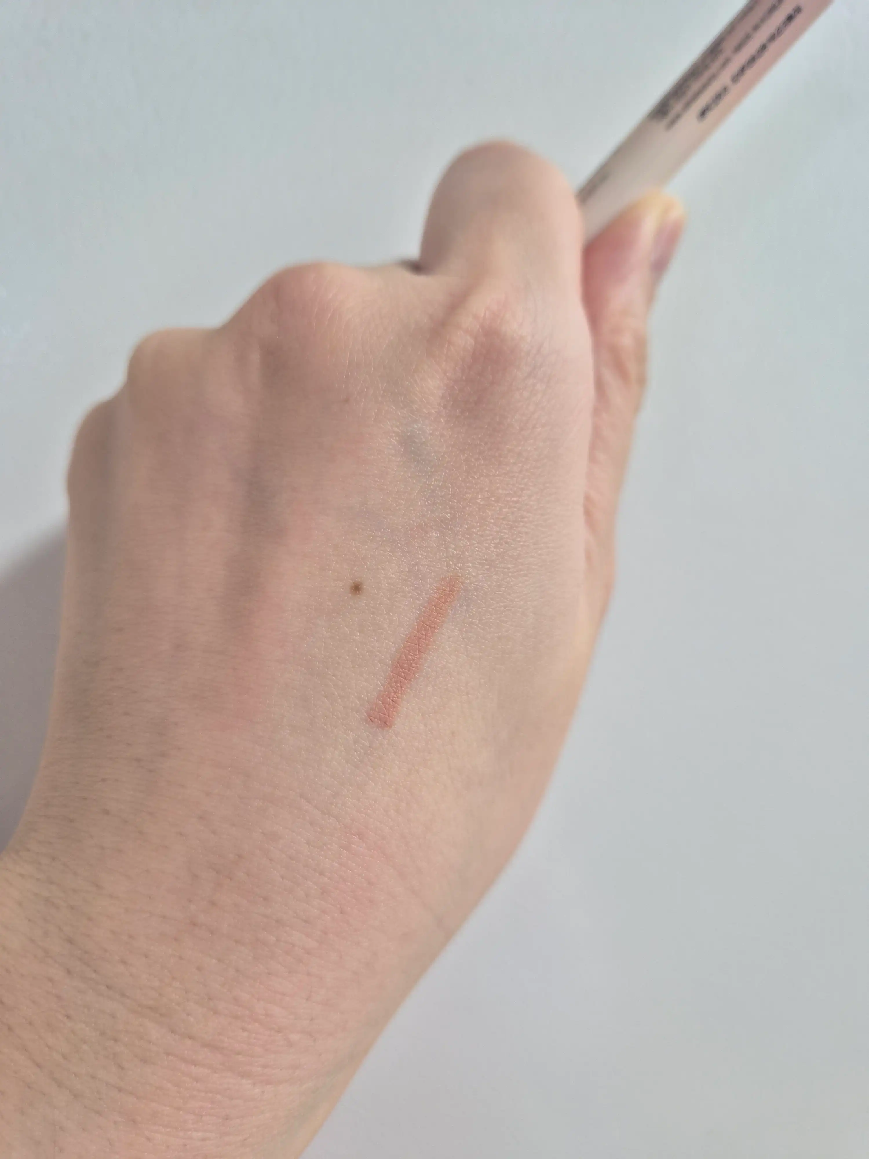 언니의파우치 리뷰 이미지 2 - [스머징 립 펜슬]