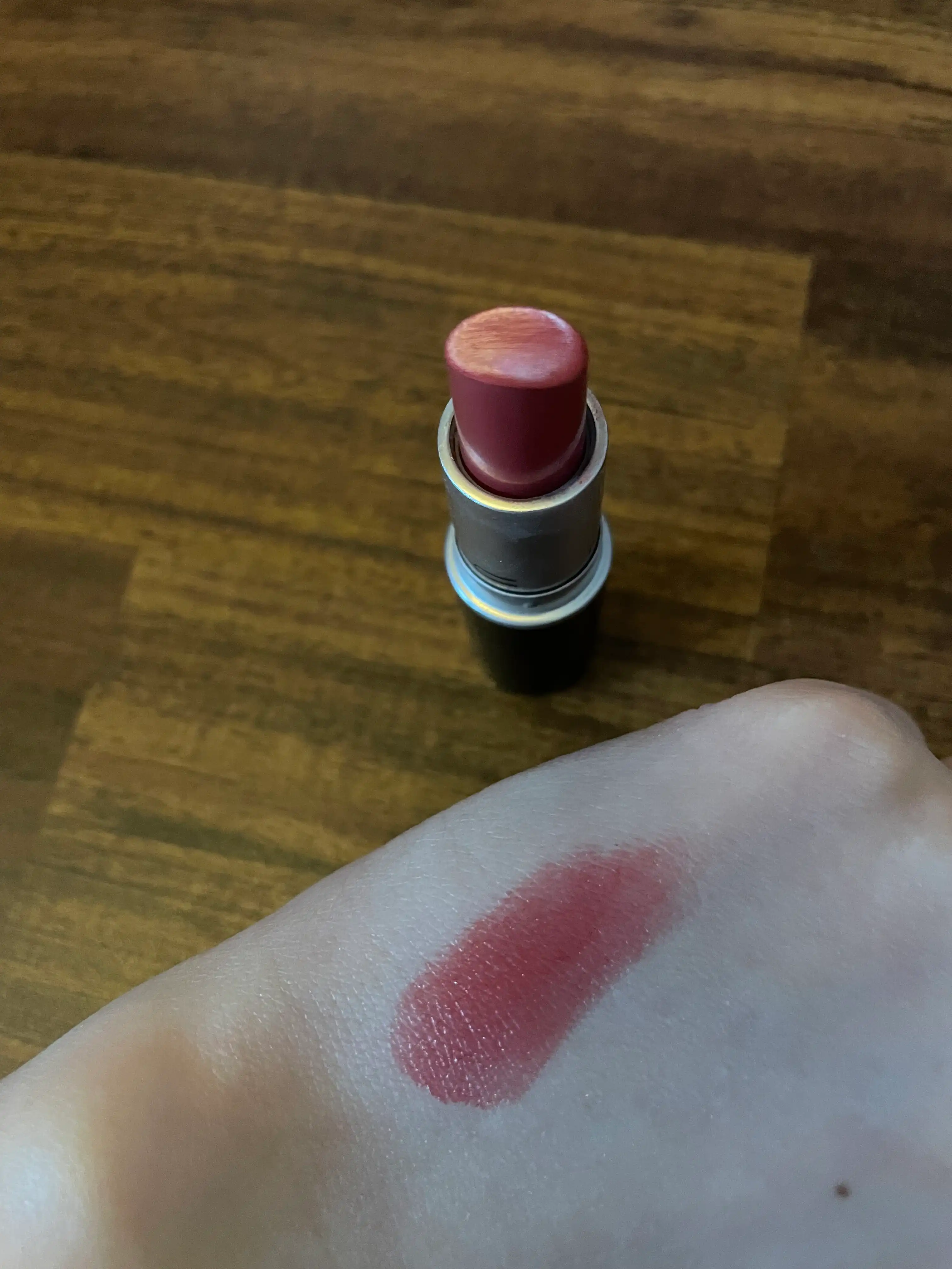 언니의파우치 리뷰 이미지 4 - [러스터글래스 립스틱]