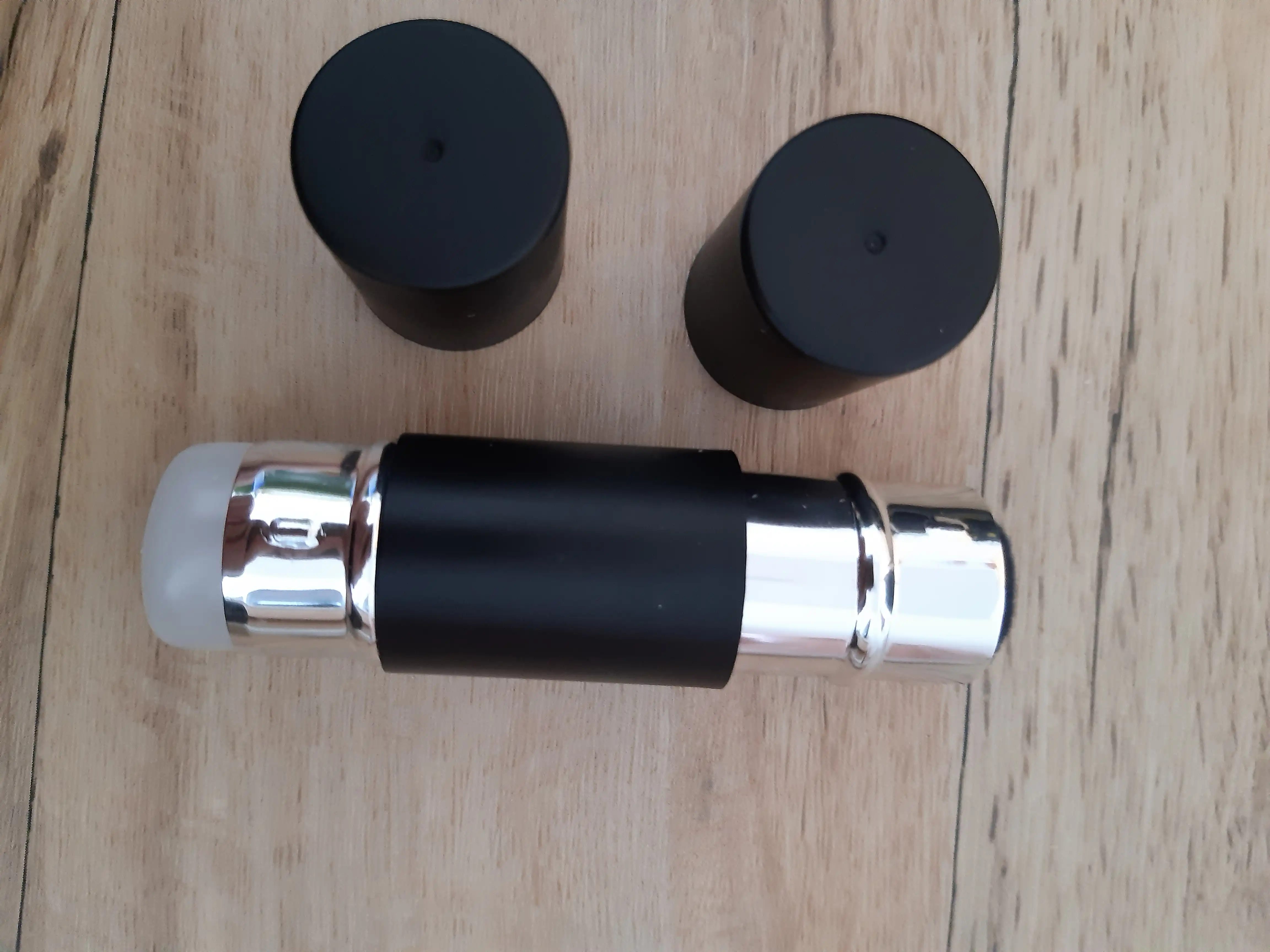 언니의파우치 리뷰 이미지 2 - [듀얼 실리콘 블러셔 브러쉬]