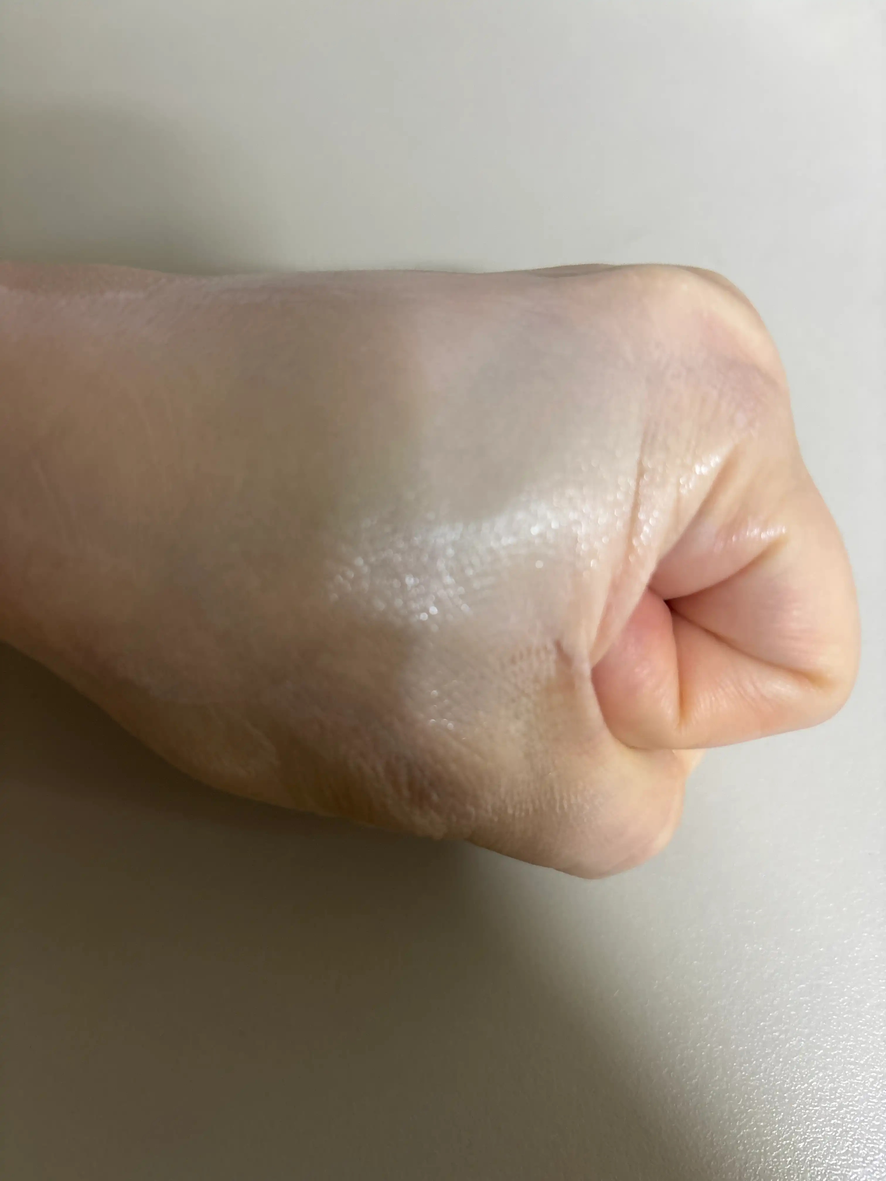 언니의파우치 리뷰 이미지 4 - [유비데아 로즈 글로우 선크림]