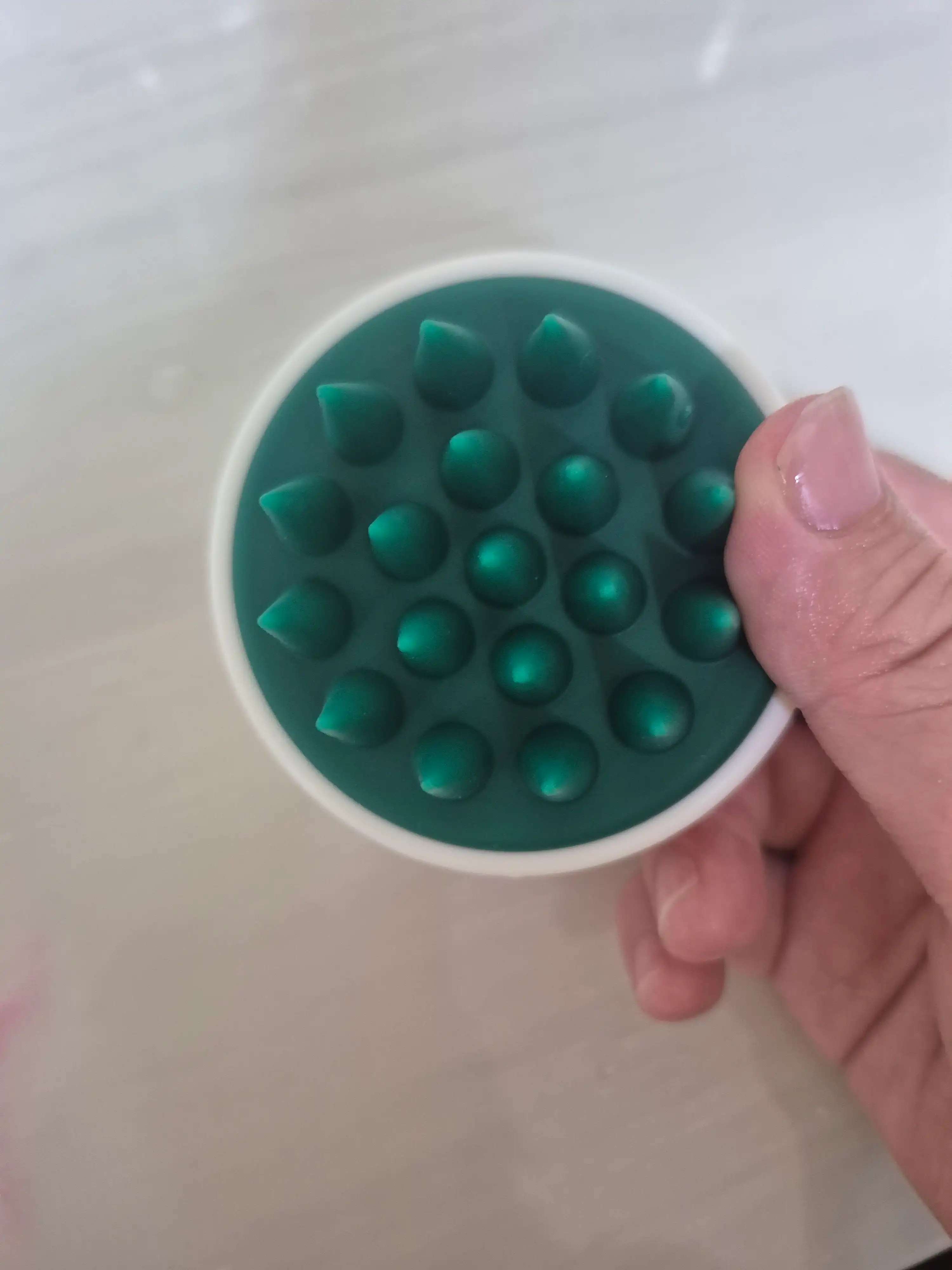 언니의파우치 리뷰 이미지 4 - [프리미엄 샴푸 브러시]