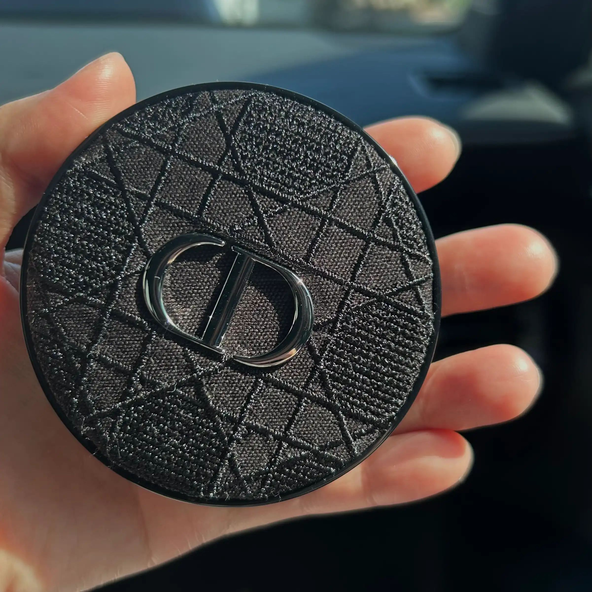 언니의파우치 리뷰 이미지 - [포에버 하이드라 글로우 메쉬 쿠션]