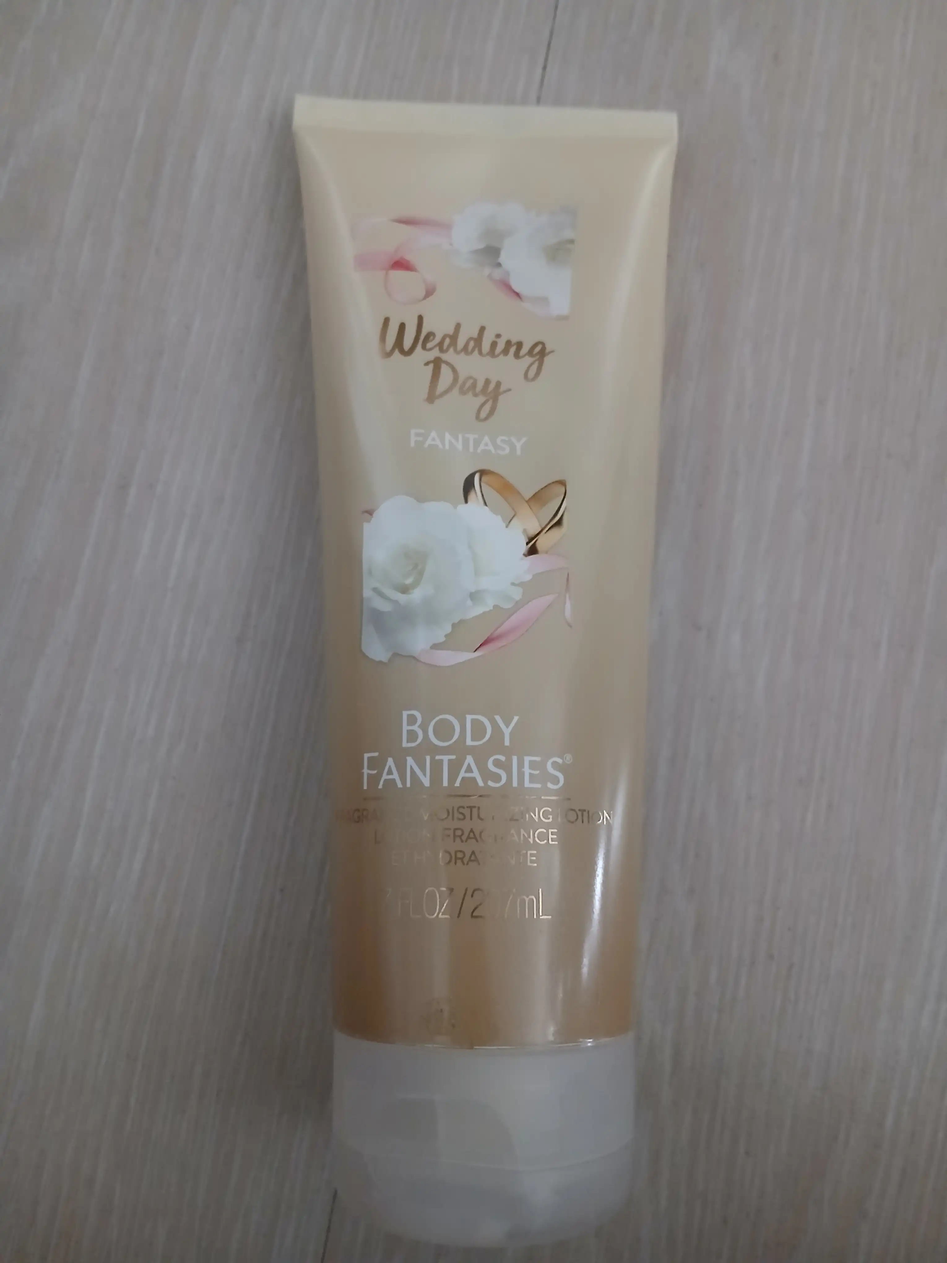 언니의파우치 리뷰 이미지 - [웨딩데이 판타지 모이스처라이징 바디로션]