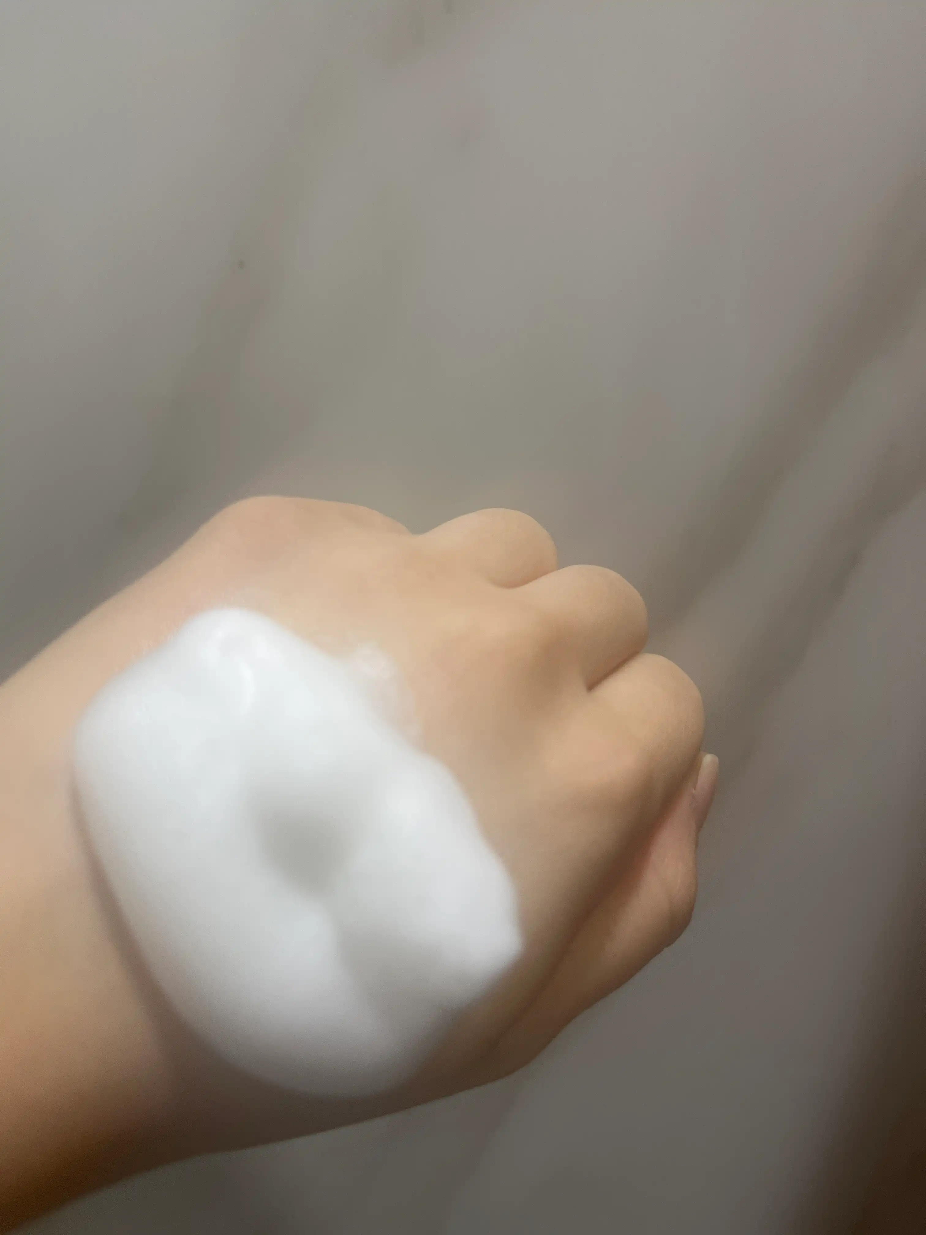 언니의파우치 리뷰 이미지 3 - [아이깨끗해 항균 폼 핸드솝 [파우더향]]