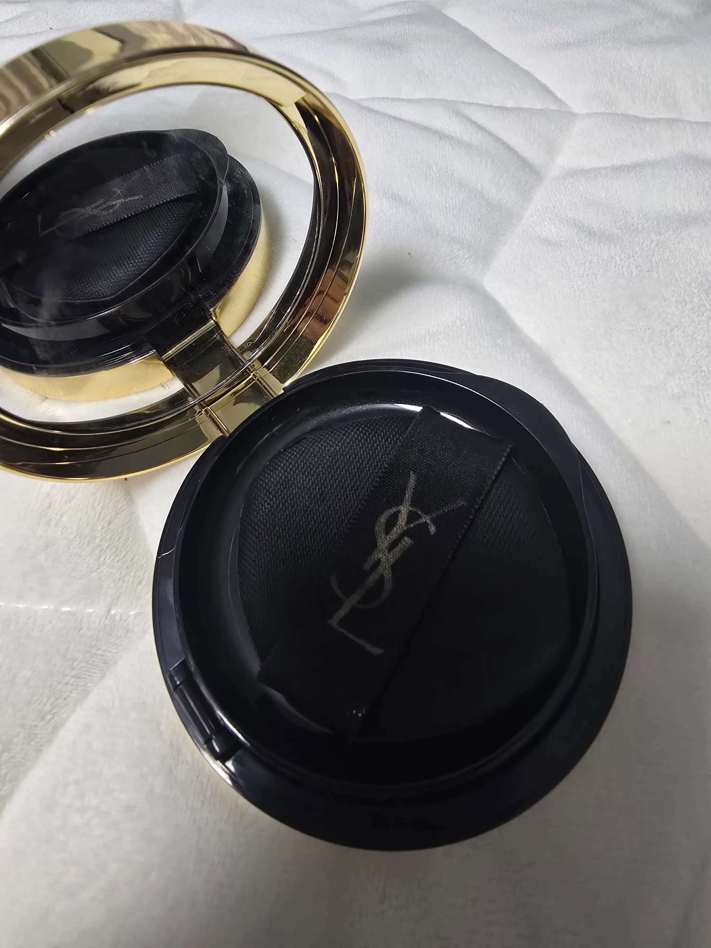 언니의파우치 리뷰 이미지 2 - [엉크르 드 뽀 꾸뛰르 쿠션 파운데이션]