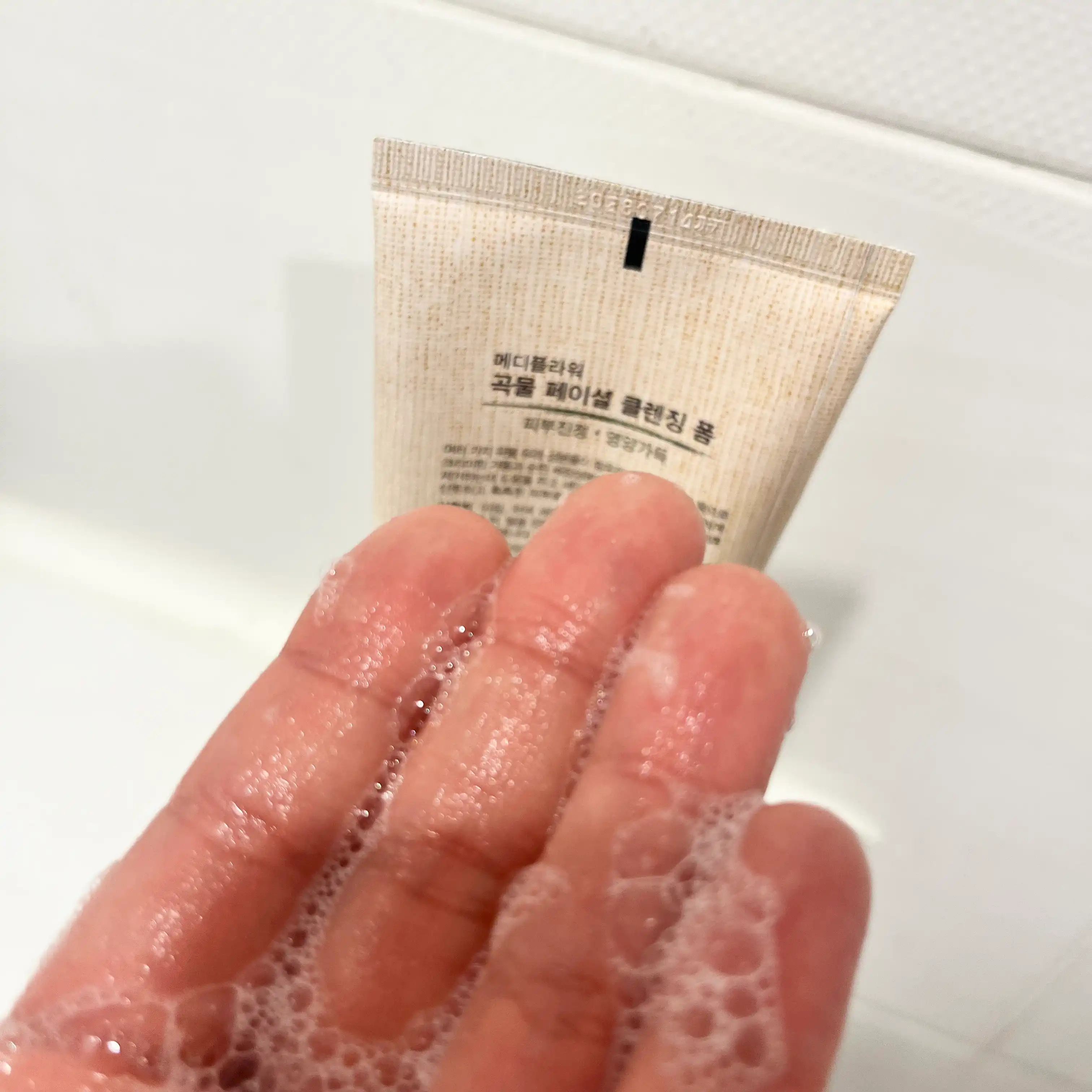 언니의파우치 리뷰 이미지 3 - [곡물 페이셜 딥 클렌징 ]