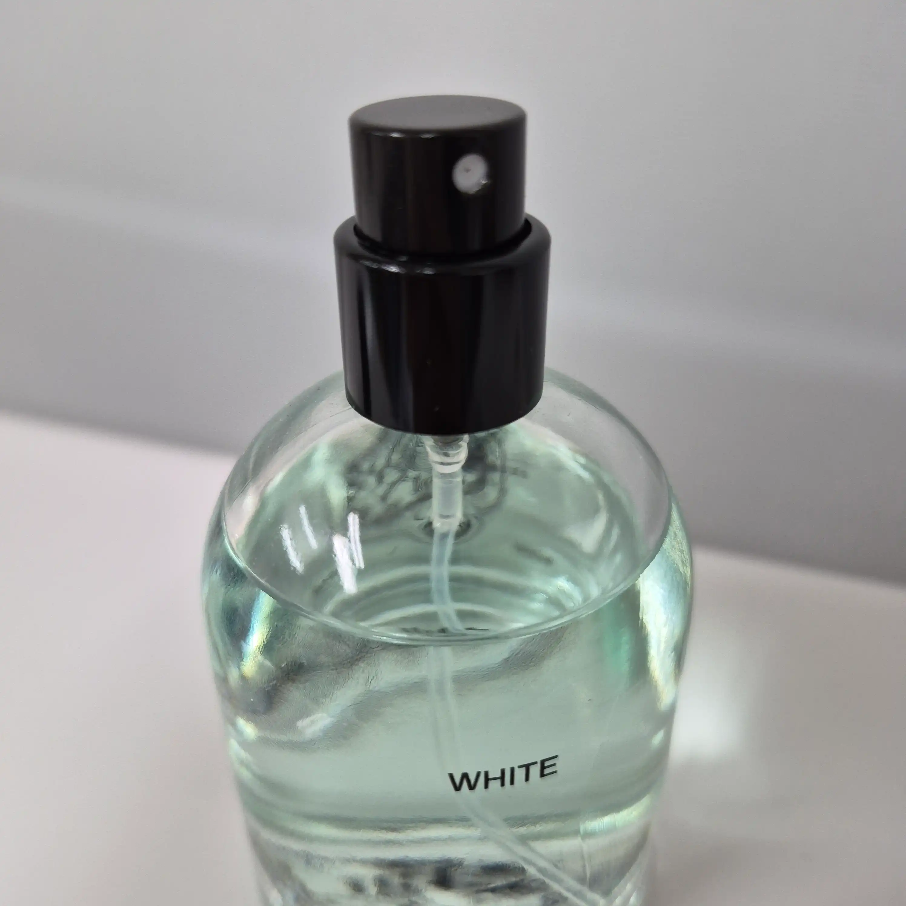 언니의파우치 리뷰 이미지 3 - [화이트 오드 퍼퓸]