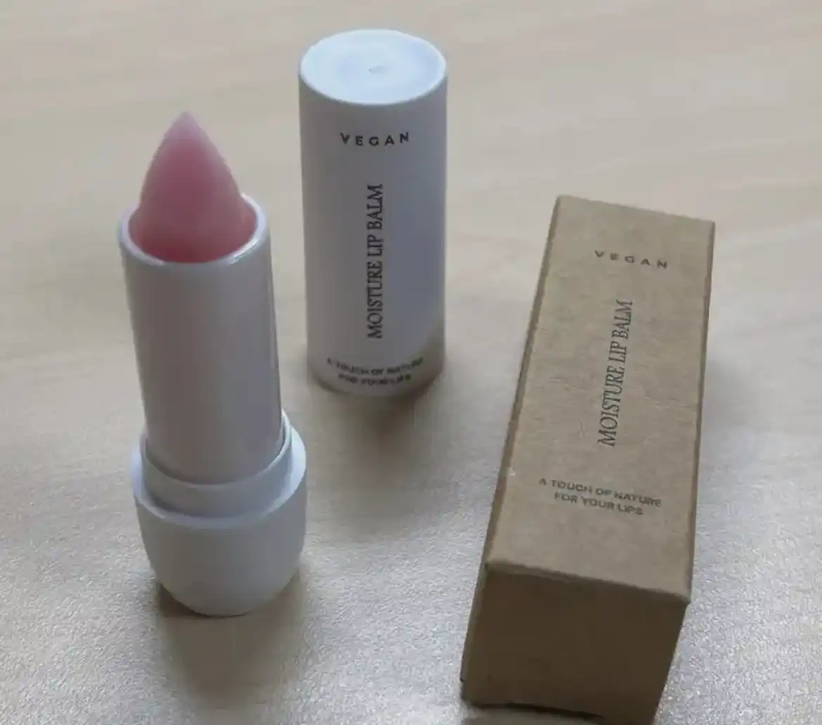 언니의파우치 리뷰 이미지 3 - [비건 모이스처 립밤]