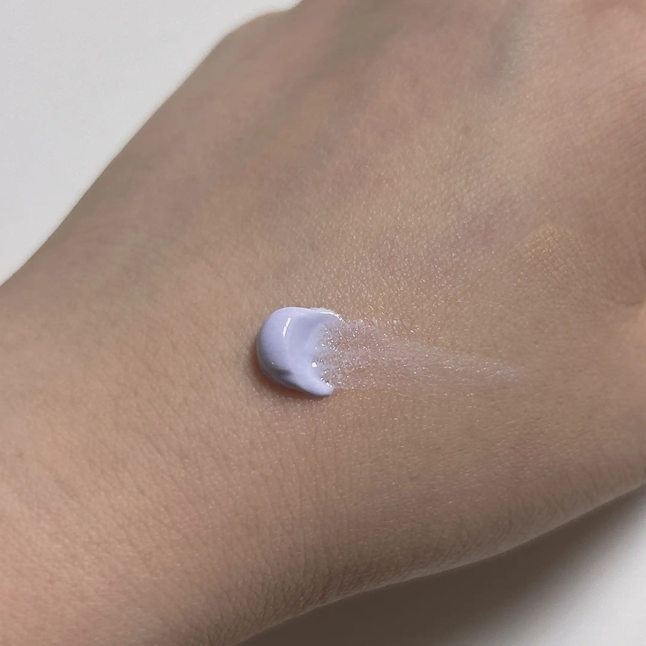 언니의파우치 리뷰 이미지 3 - [에어 코튼 메이크업 베이스]