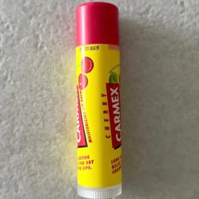 언니의파우치 리뷰 이미지 - [모이스처라이징 립밤 [체리스틱]]