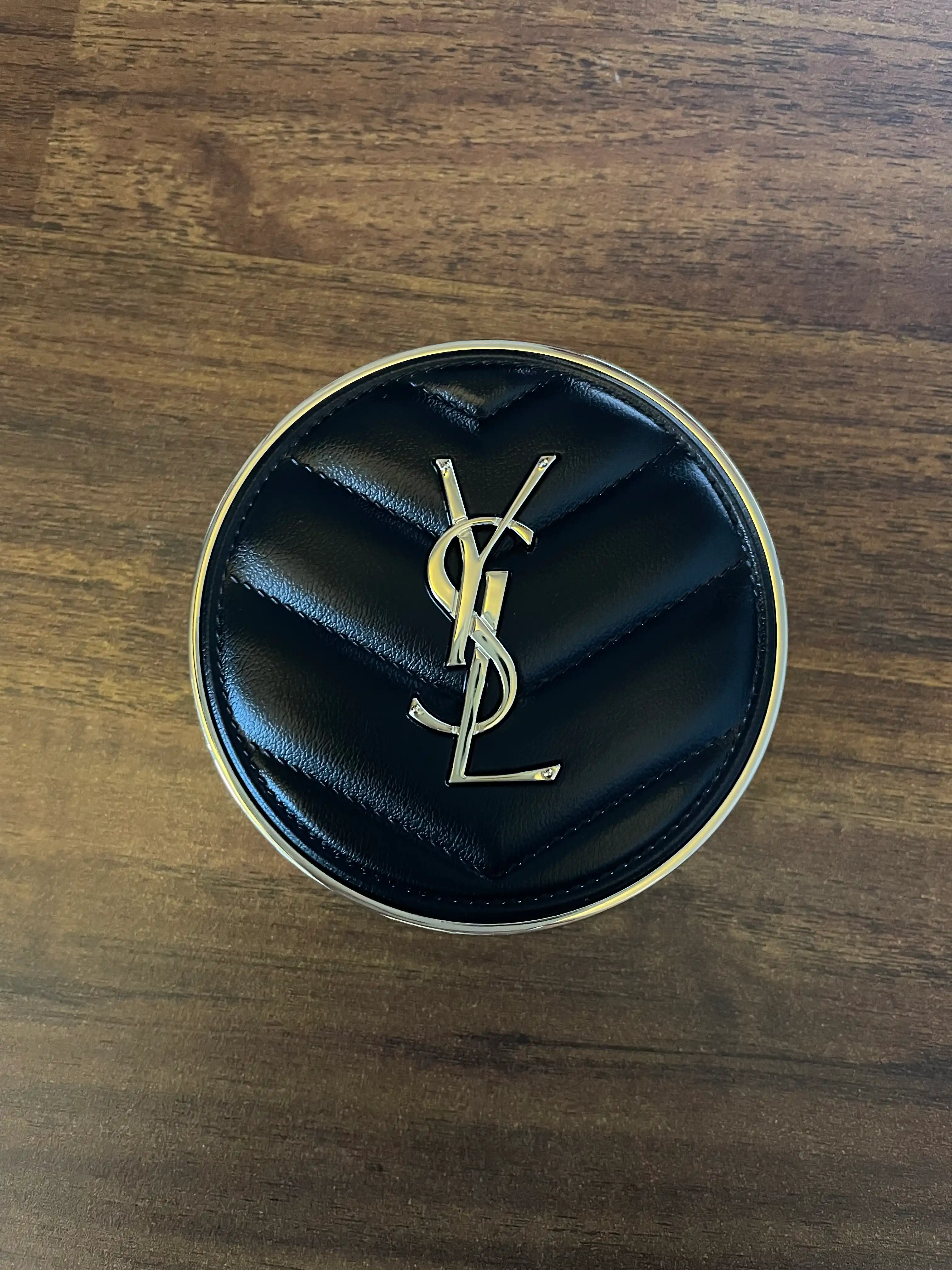 언니의파우치 리뷰 이미지 - [엉크르 드 뽀 꾸뛰르 쿠션 파운데이션]