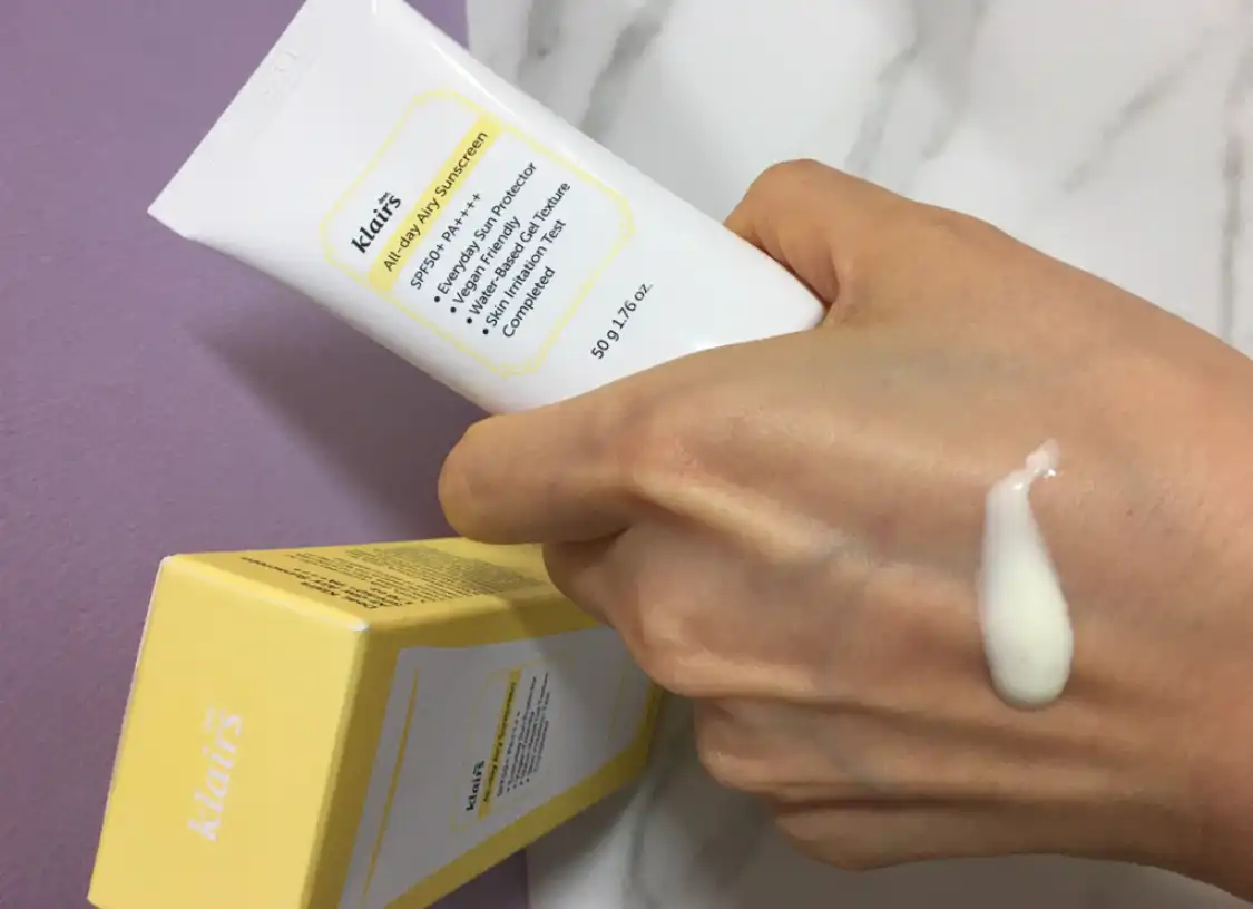 언니의파우치 리뷰 이미지 - [올 데이 에어리 선스크린]