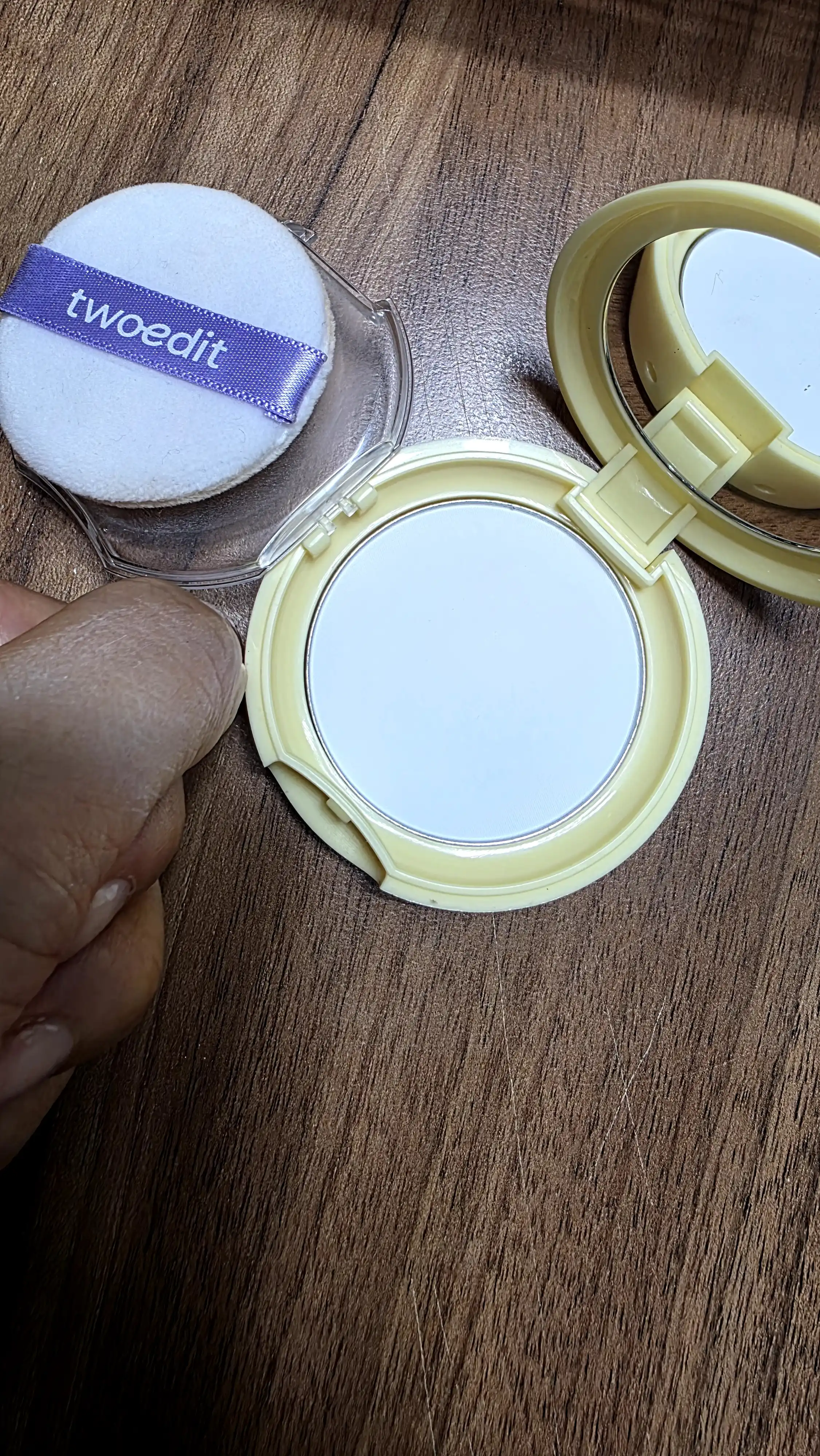 언니의파우치 리뷰 이미지 2 - [블러 파우더 팩트]