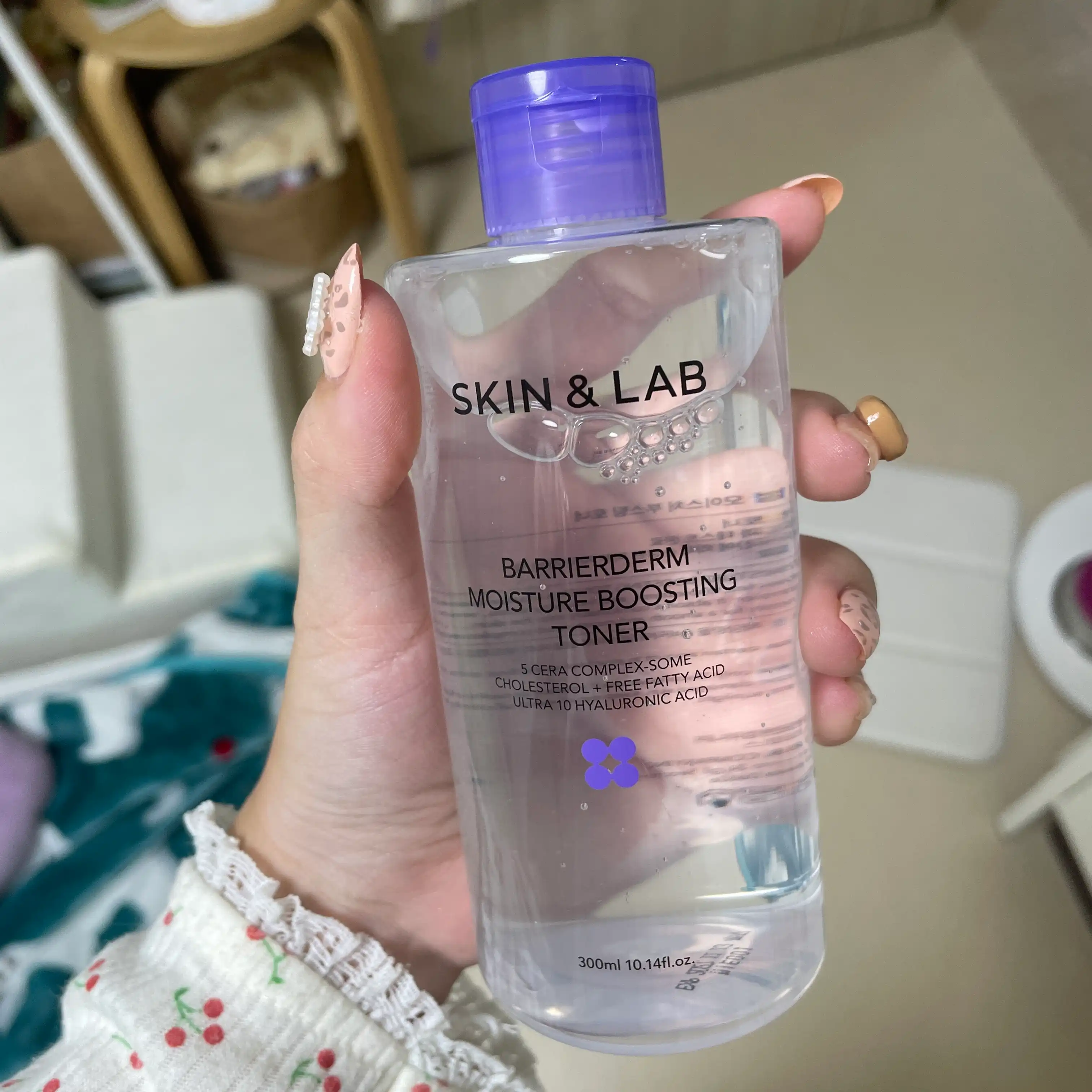 언니의파우치 리뷰 이미지 - [베리어덤 모이스처 부스팅 토너]