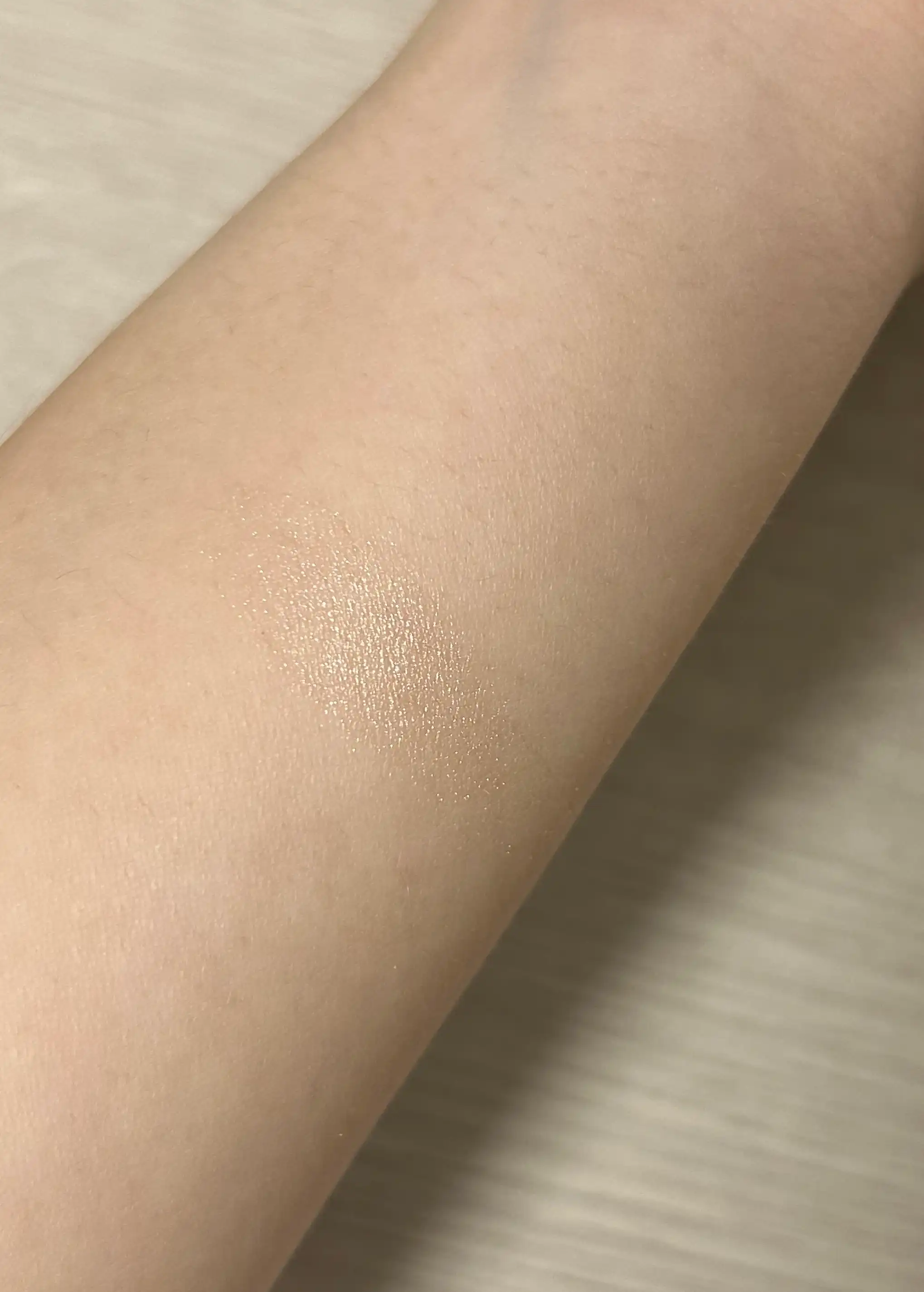 언니의파우치 리뷰 이미지 3 - [맑게 물든 글로리 하이라이터 [01 데이글로리]]